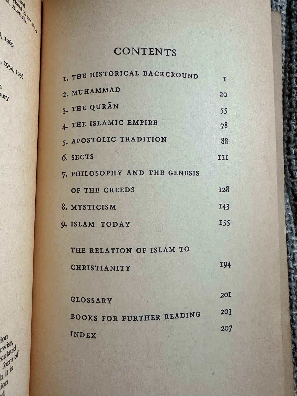 1969 Penguin Pelican Original rare books with contents page listing chapters on Islam and history