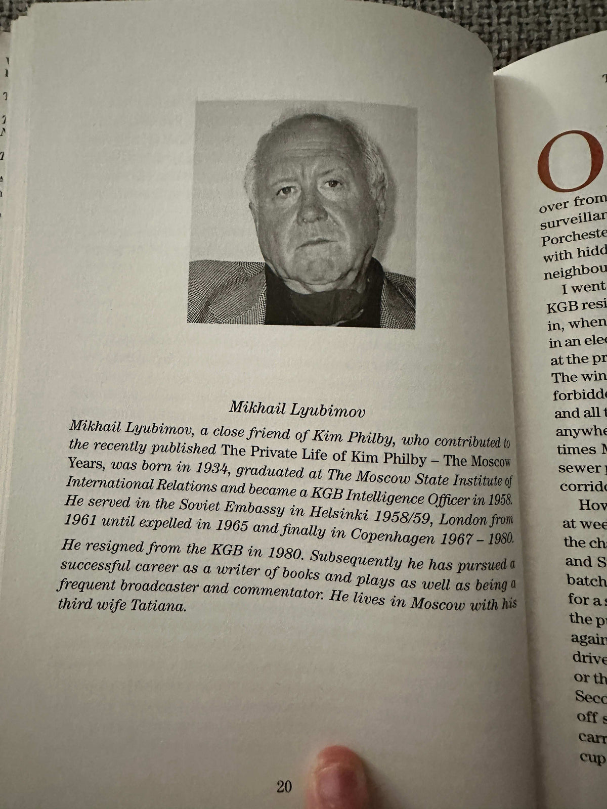 1999 Sarratt and the Draper of Watford rare book featuring Mikhail Lyubimov biography page