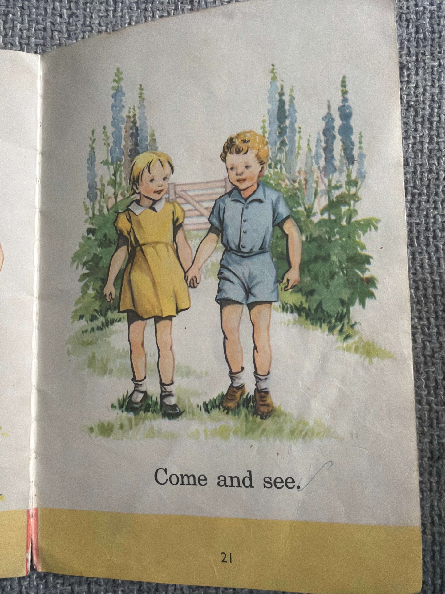 1951 Here We Go (Janet & John) Mabel O’Donnell & Rona Munro (Illustrated by Florence & Margaret Hoopes) James Nisbet & Co. Ltd