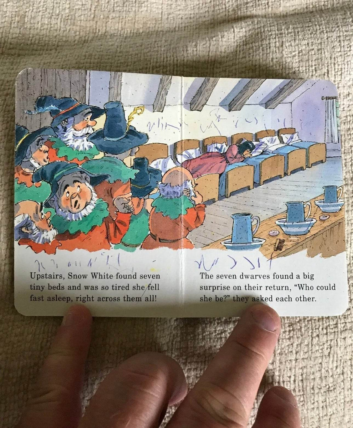 Snow White (Board Book Miniature) - Honeyburn Books (UK)