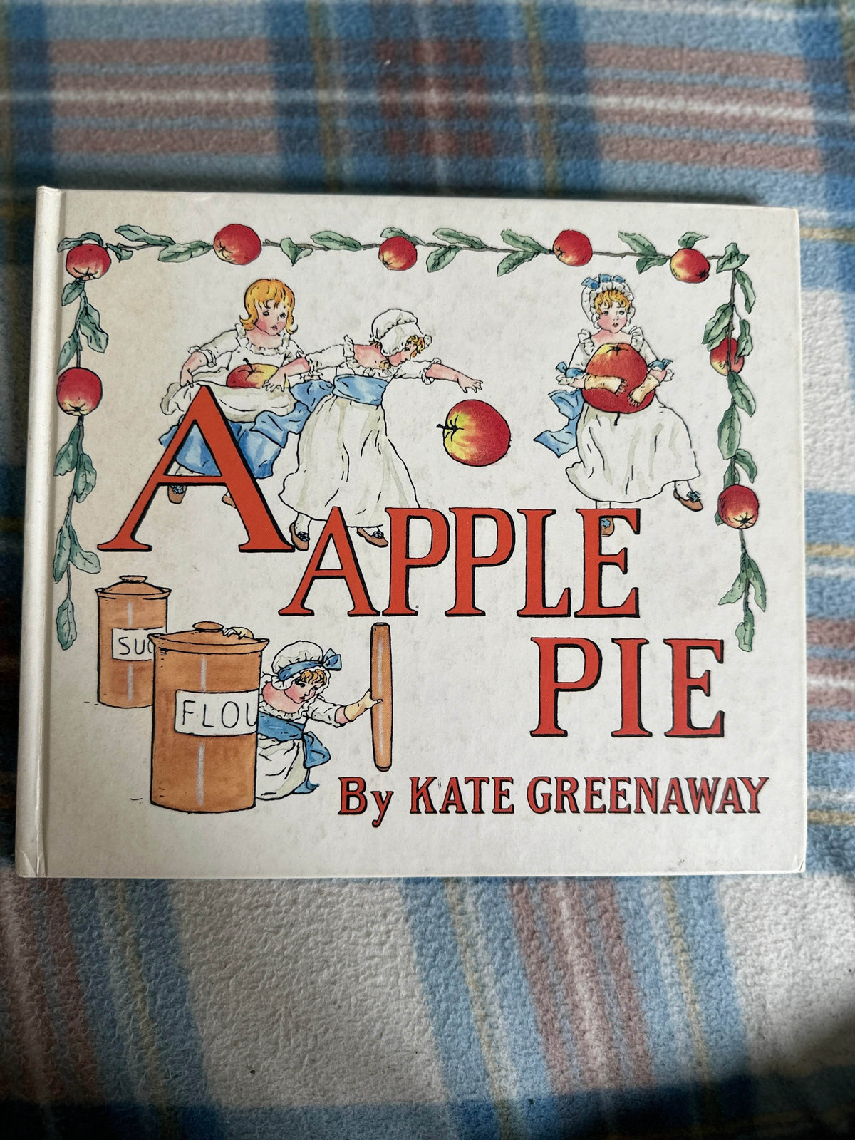 1993 A Apple Pie - Kate Greenaway(Derrydale Books) - Honeyburn Books (UK)