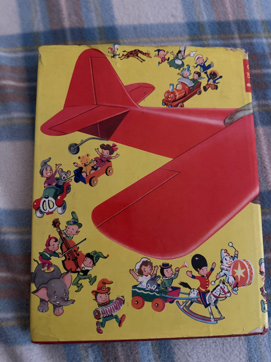 1957 Enid Blyton’s Annual(Daily Express one off Publication) - Honeyburn Books (UK)
