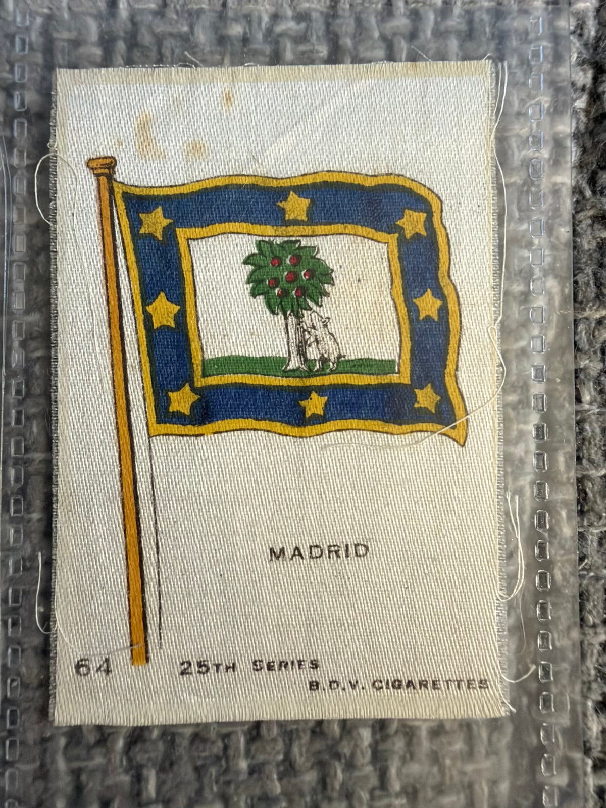 12 x Vintage B.D.V. Cigarette Silks — 25th Series World & Royal Flags — c.1910s