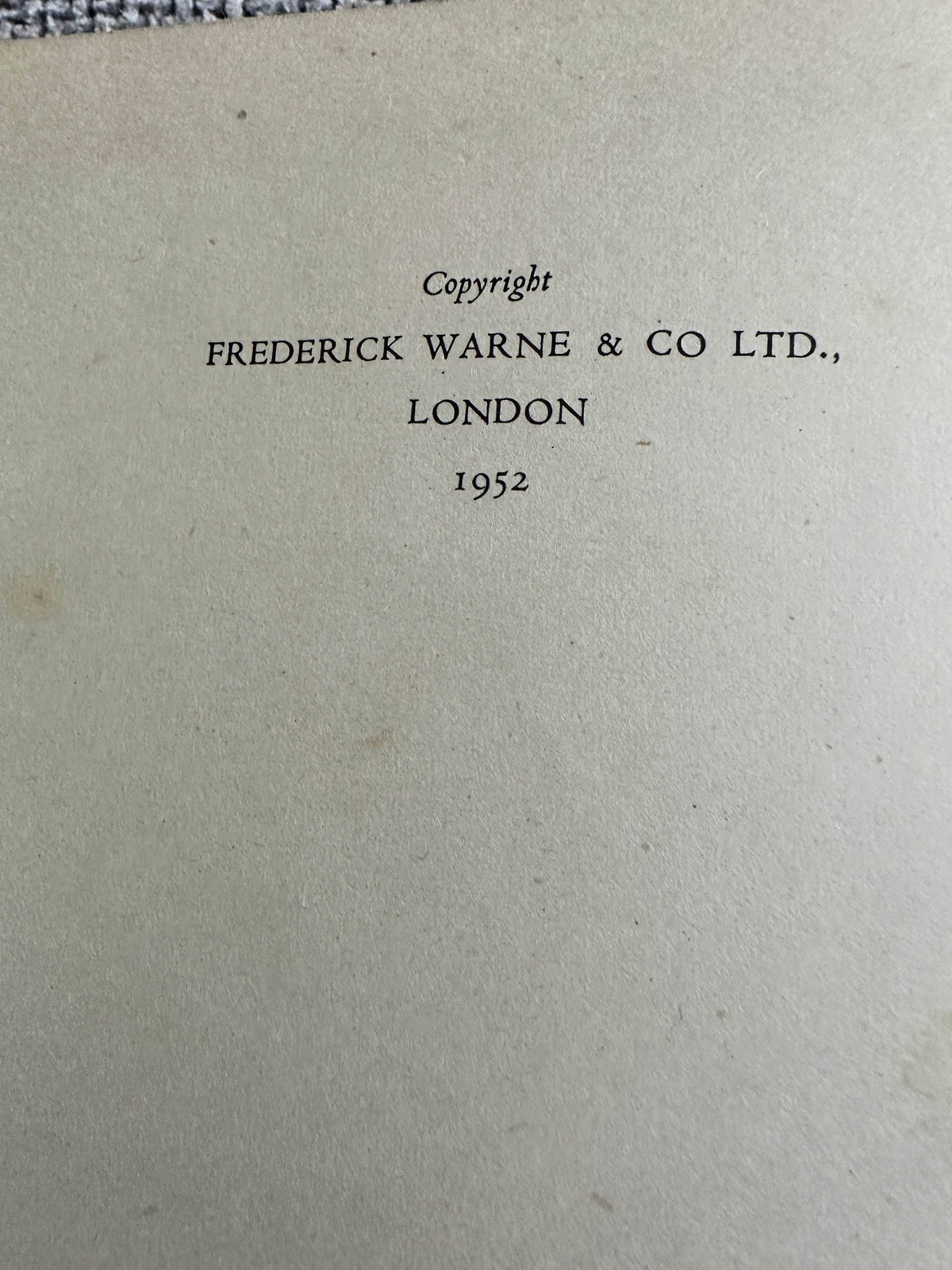 1952*1st* Tony’s Railway Gift - Stanley Jackson R. B. A. (Frederick Warne & Co Ltd) - Honeyburn Books (UK)