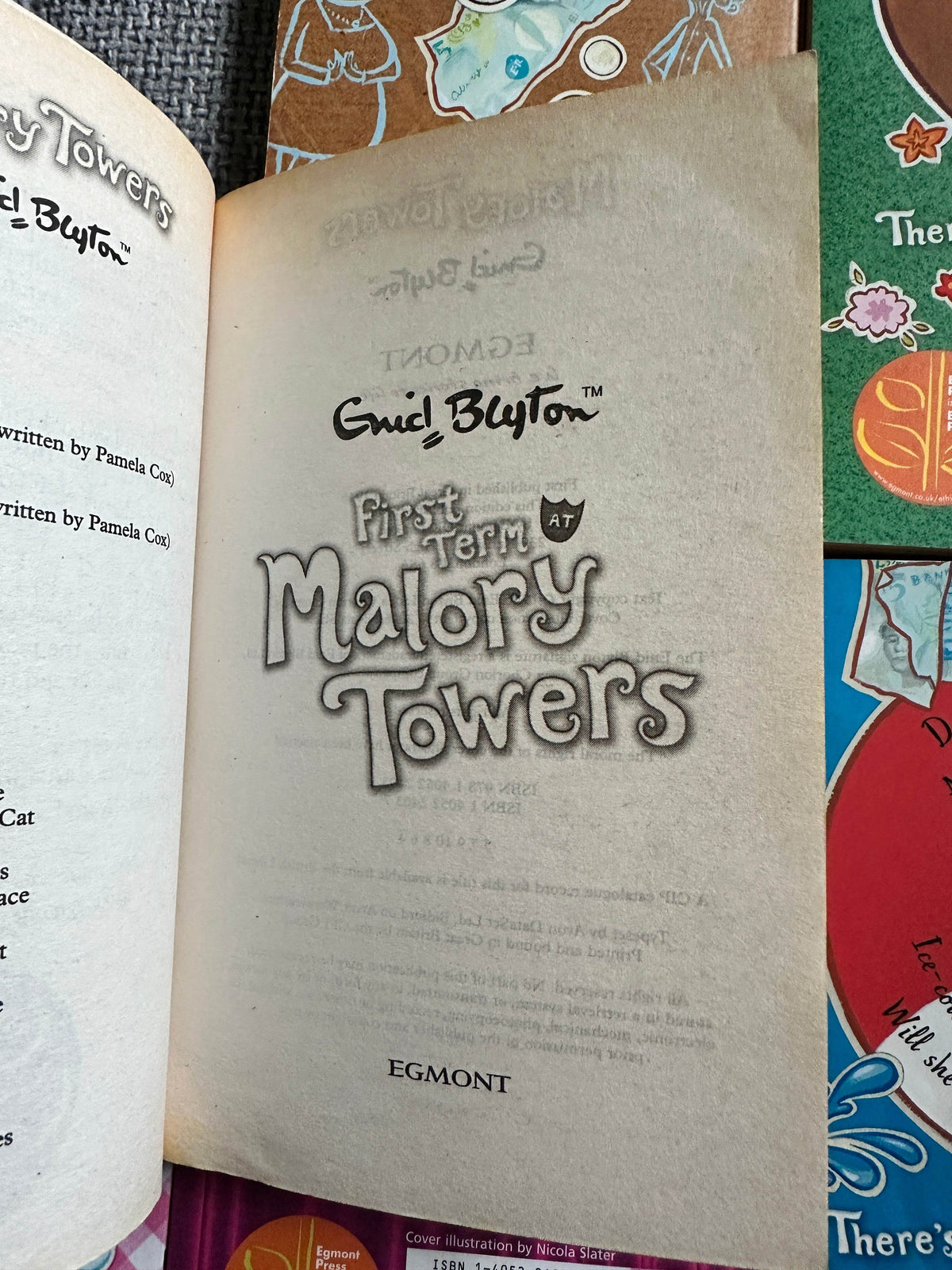 2006 Full Set 6x Malory Towers Books - Enid Blyton (Nicola Slater cover illustration) Egmont - Honeyburn Books (UK)