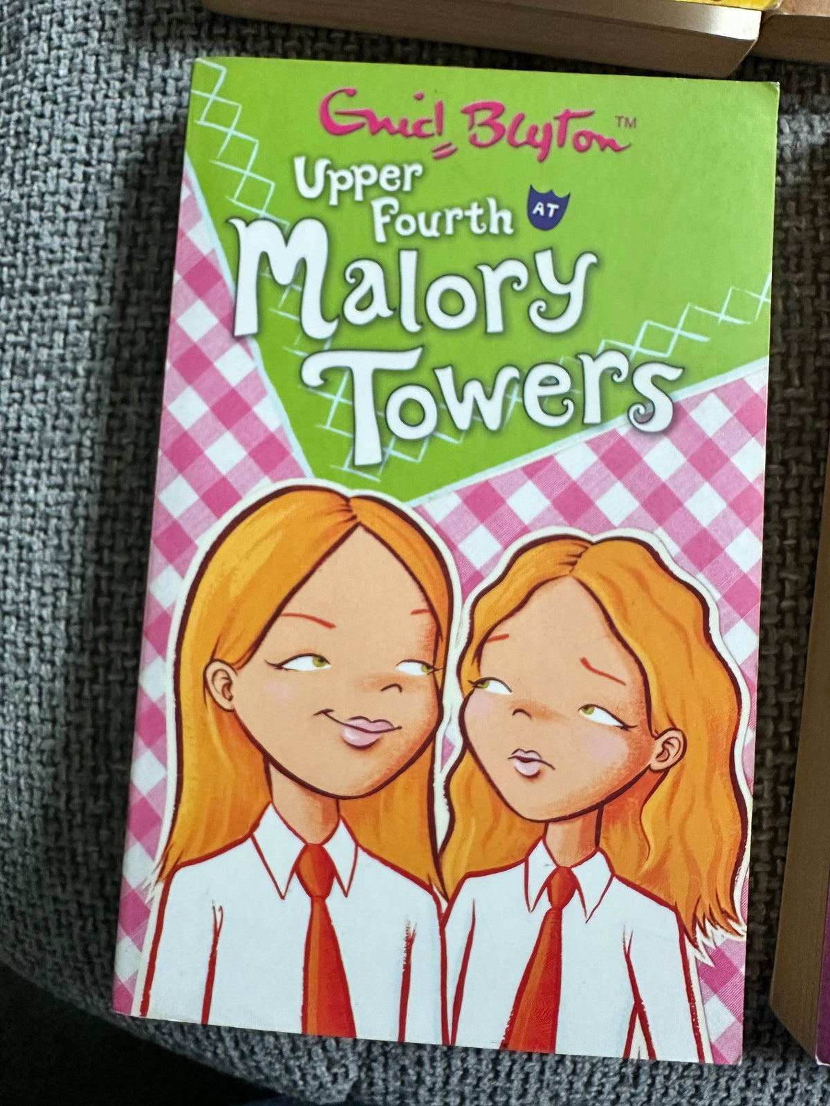 2006 Full Set 6x Malory Towers Books - Enid Blyton (Nicola Slater cover illustration) Egmont - Honeyburn Books (UK)
