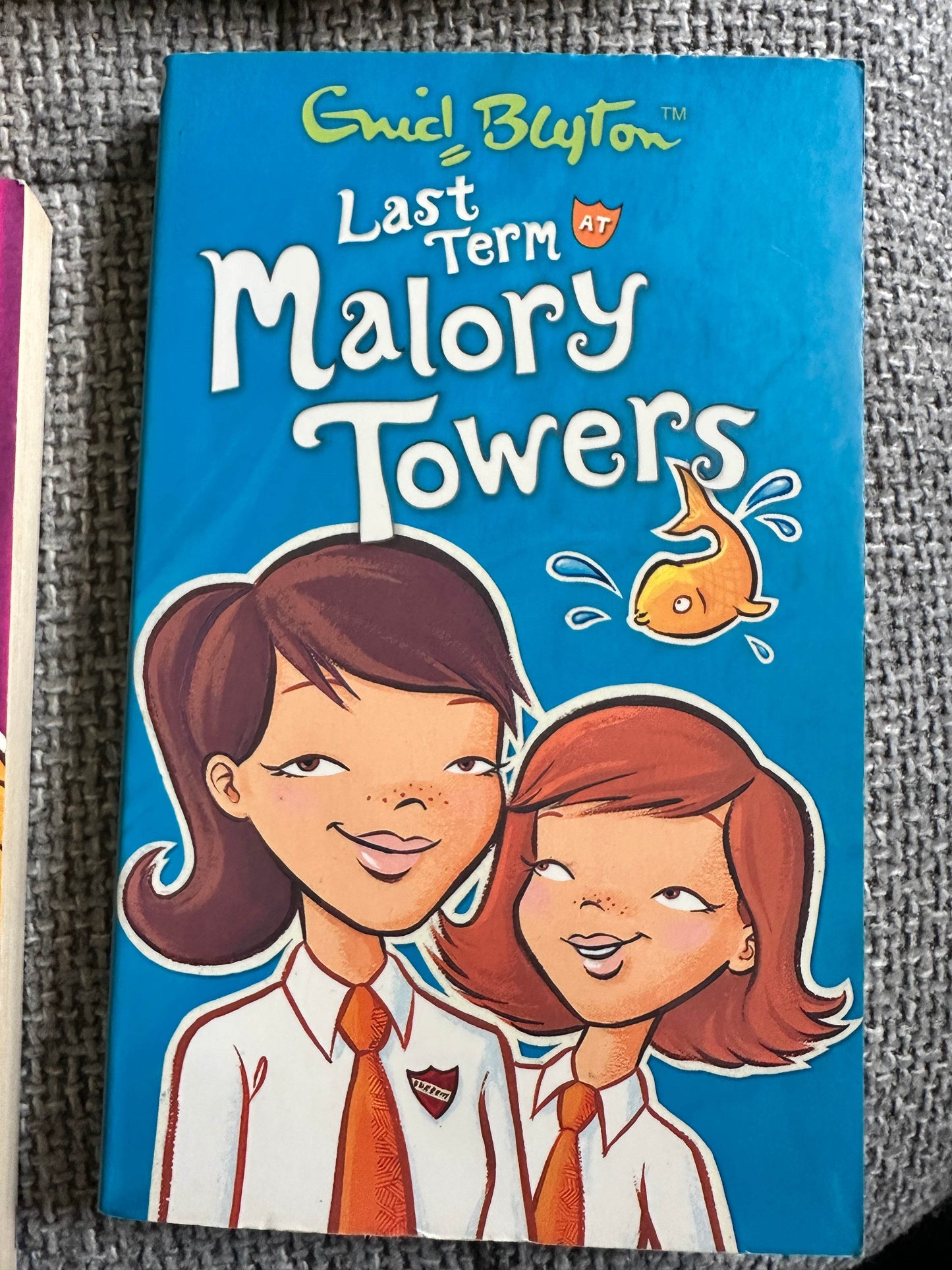 2006 Full Set 6x Malory Towers Books - Enid Blyton (Nicola Slater cover illustration) Egmont - Honeyburn Books (UK)