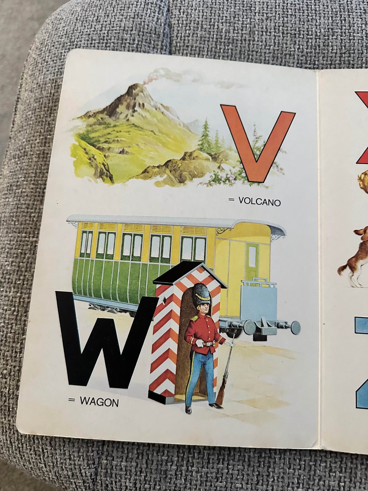 1950’s A. B. C. Board Book (W. F. Graham (Northampton) Ltd - Honeyburn Books (UK)