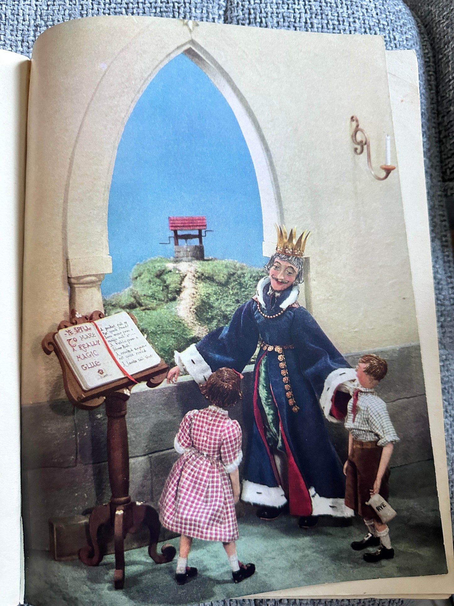 1949*1st* Humpty Dumpty & Belinda - Enid Blyton(The Gee Family images) Collins Colour Camera Books - Honeyburn Books (UK)