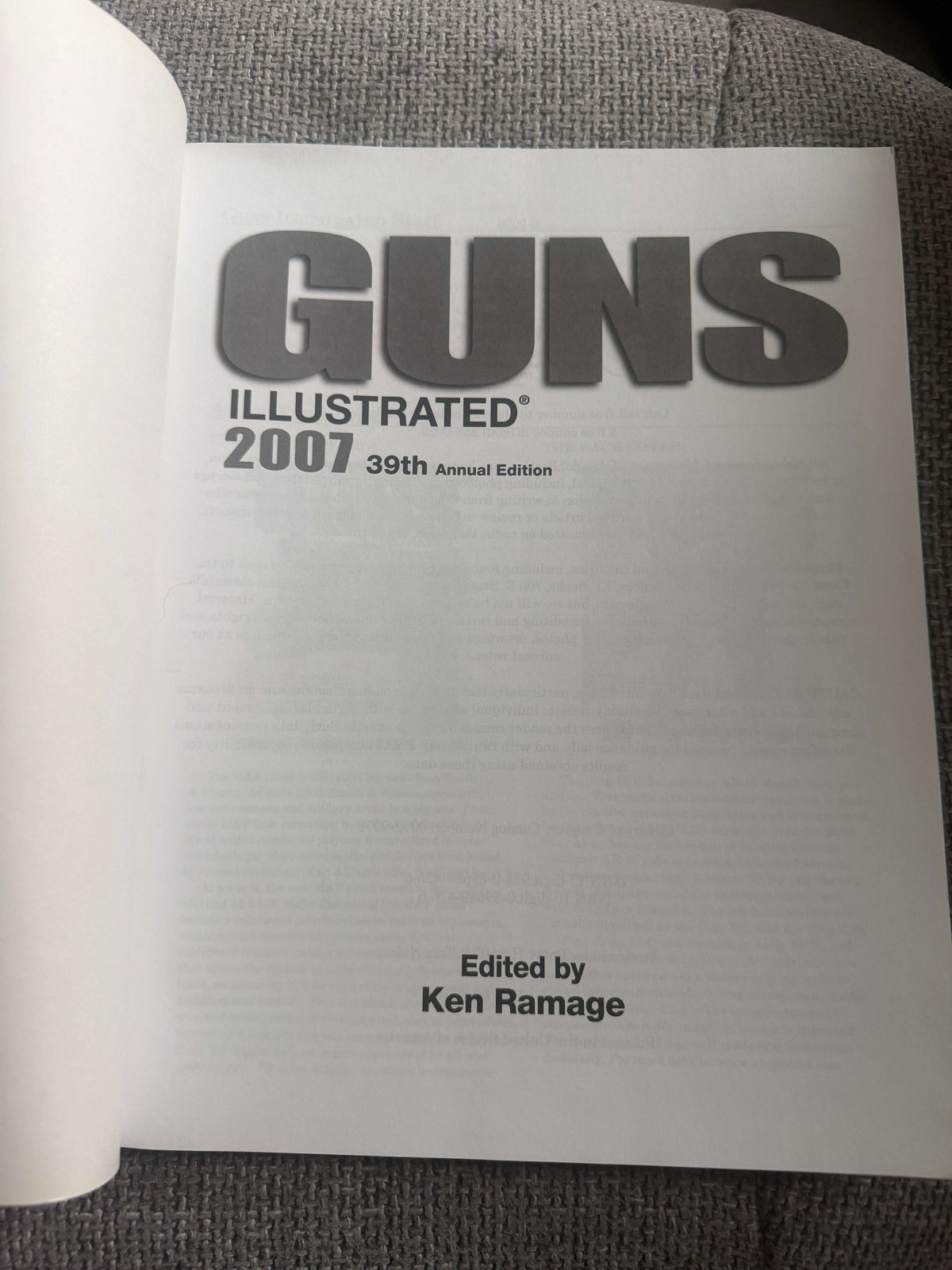 2007 Guns Illustrated - Ken Ramage (Gun Digest Books)