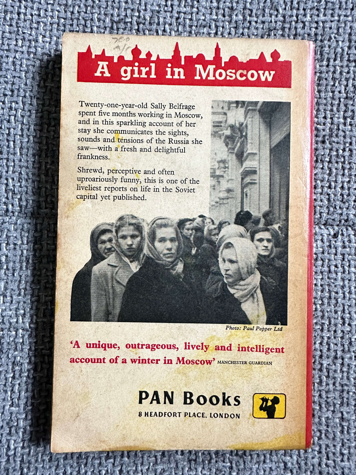 1959*1st* A Room In Moscow - Sally Belfrage (Pan Books)