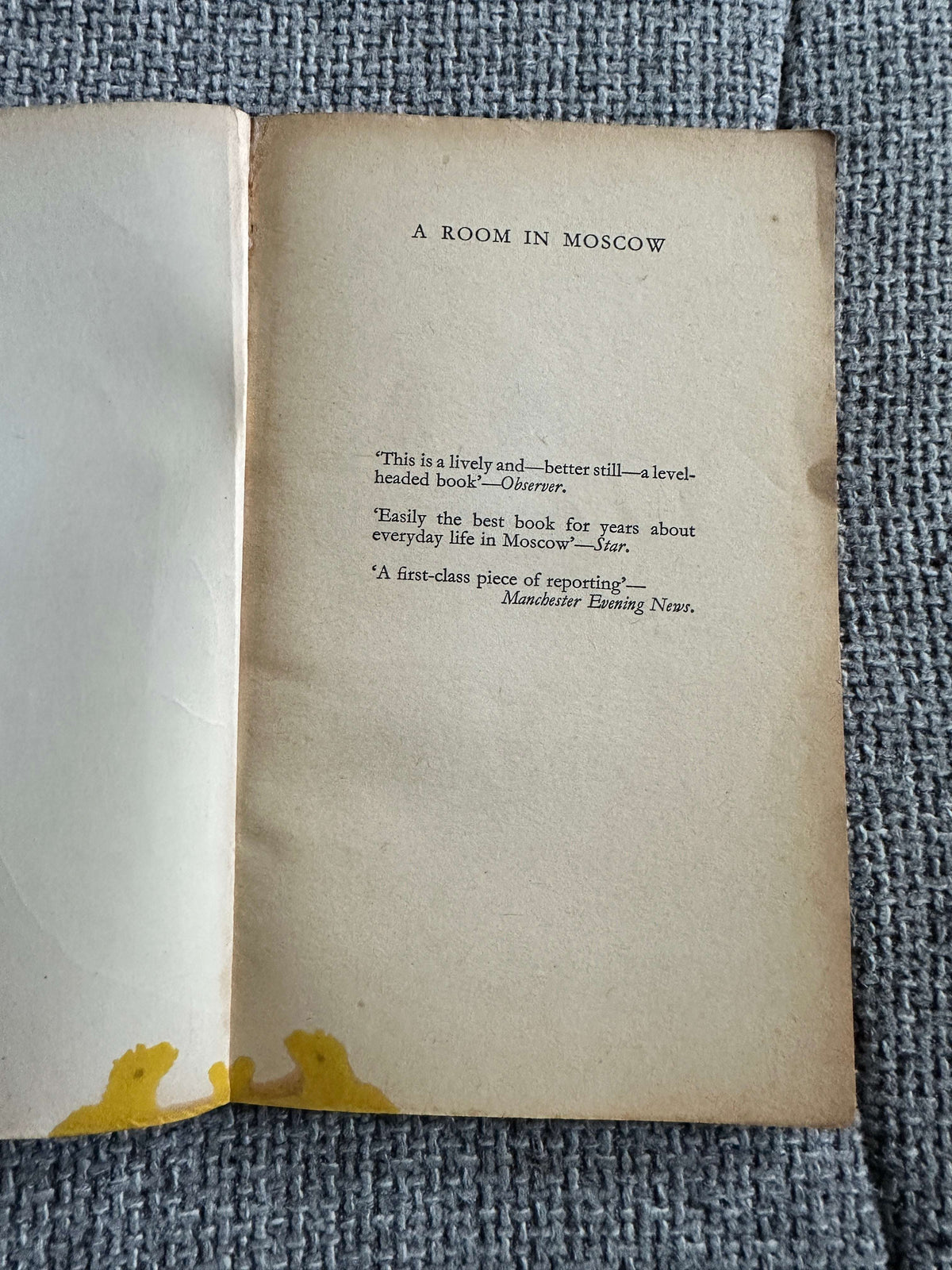 1959*1st* A Room In Moscow - Sally Belfrage (Pan Books)
