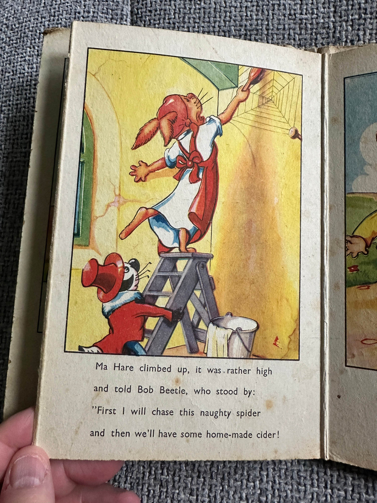 1940’s In Animal Land (Concertina Style) “Margo” Production Board Book - Honeyburn Books (UK)