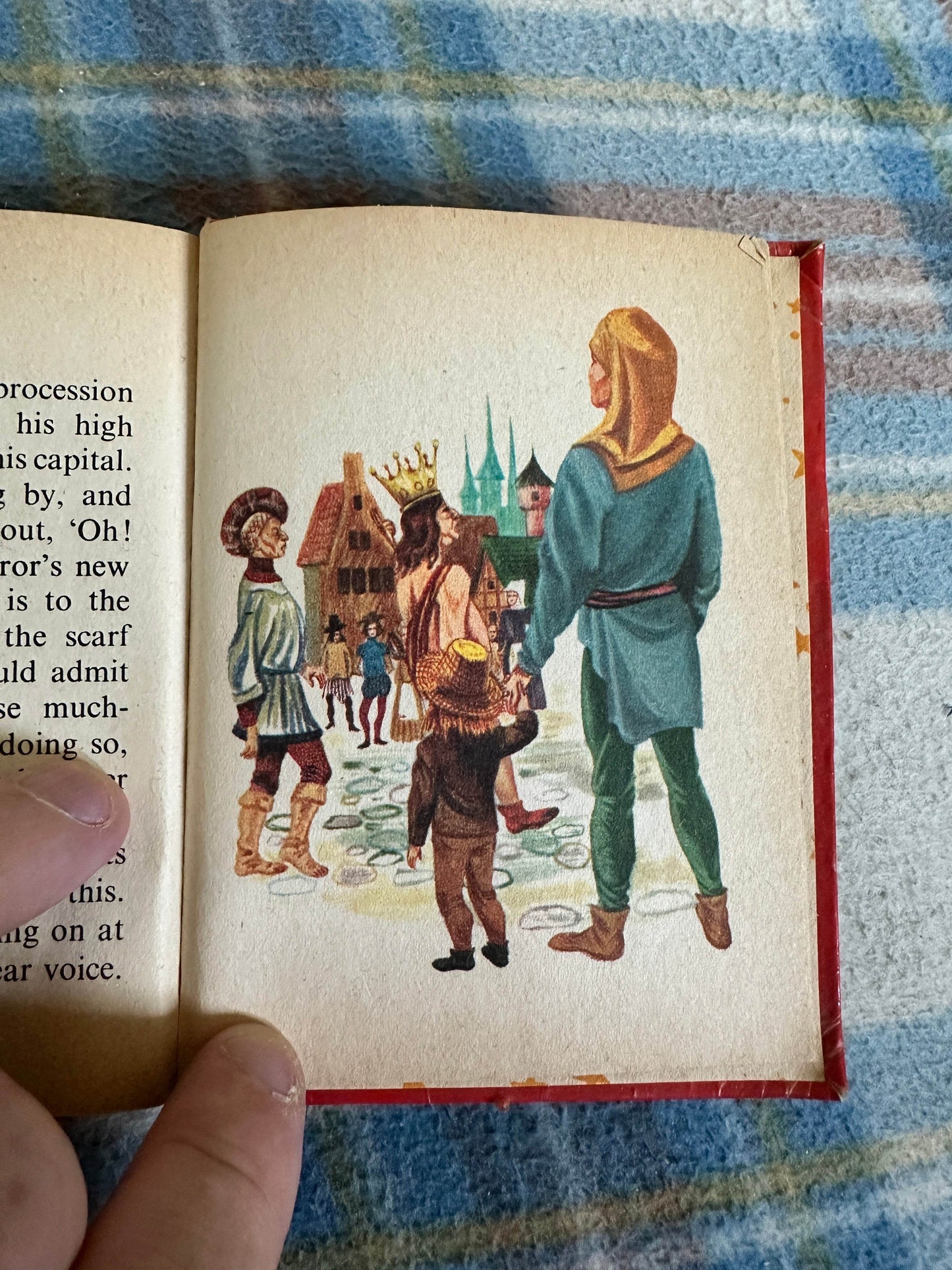 1970 The Snow Queen / The Emperor’s New Clothes - Hans Christian Andersen(Philippe Degrave illustration) Hamlyn - Honeyburn Books (UK)