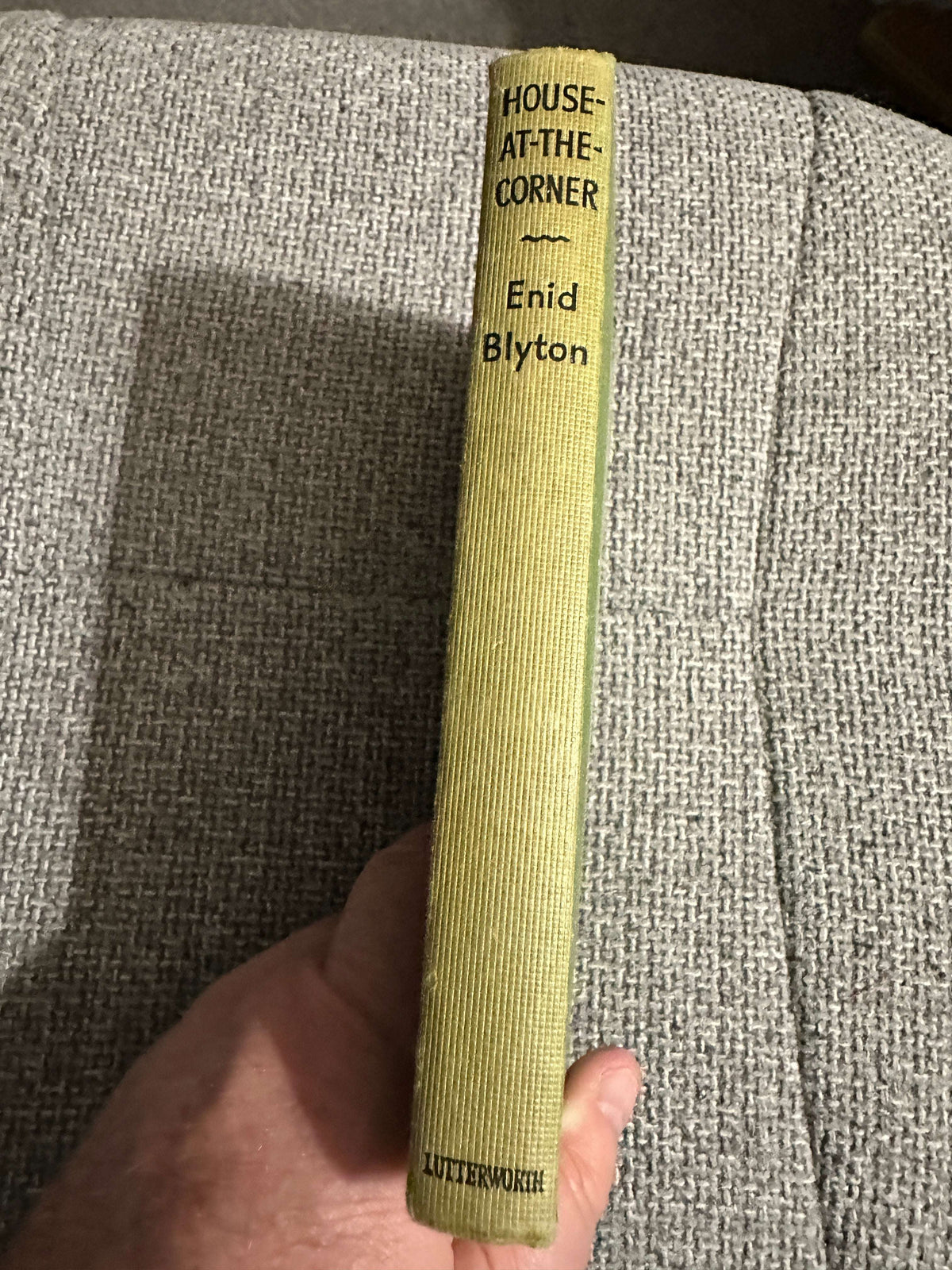 1959 House At The Corner - Enid Blyton (Elsie Walker Illust) Lutterworth Press