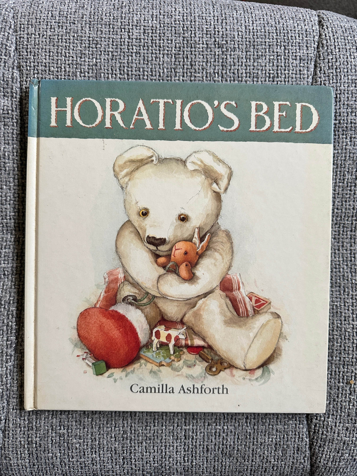 1992*1st* Horatio’s Bed - Camilla Ashforth (Walker Books) - Honeyburn Books (UK)