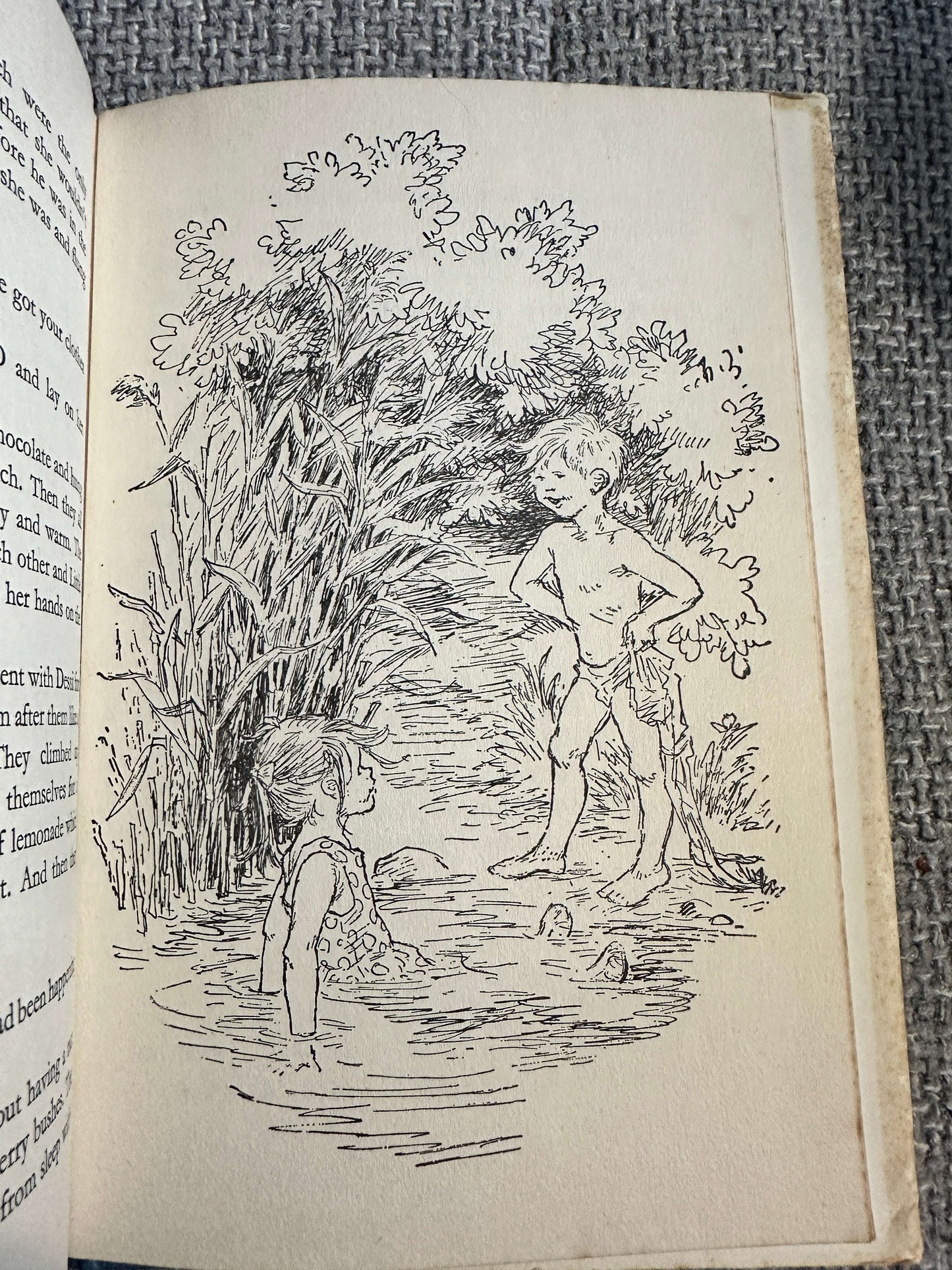 1965*1st* Little O - Edith Unnerstad (translated from Swedish by Lillian Seaton)(Ilon Wikland Illust) Michael Joseph