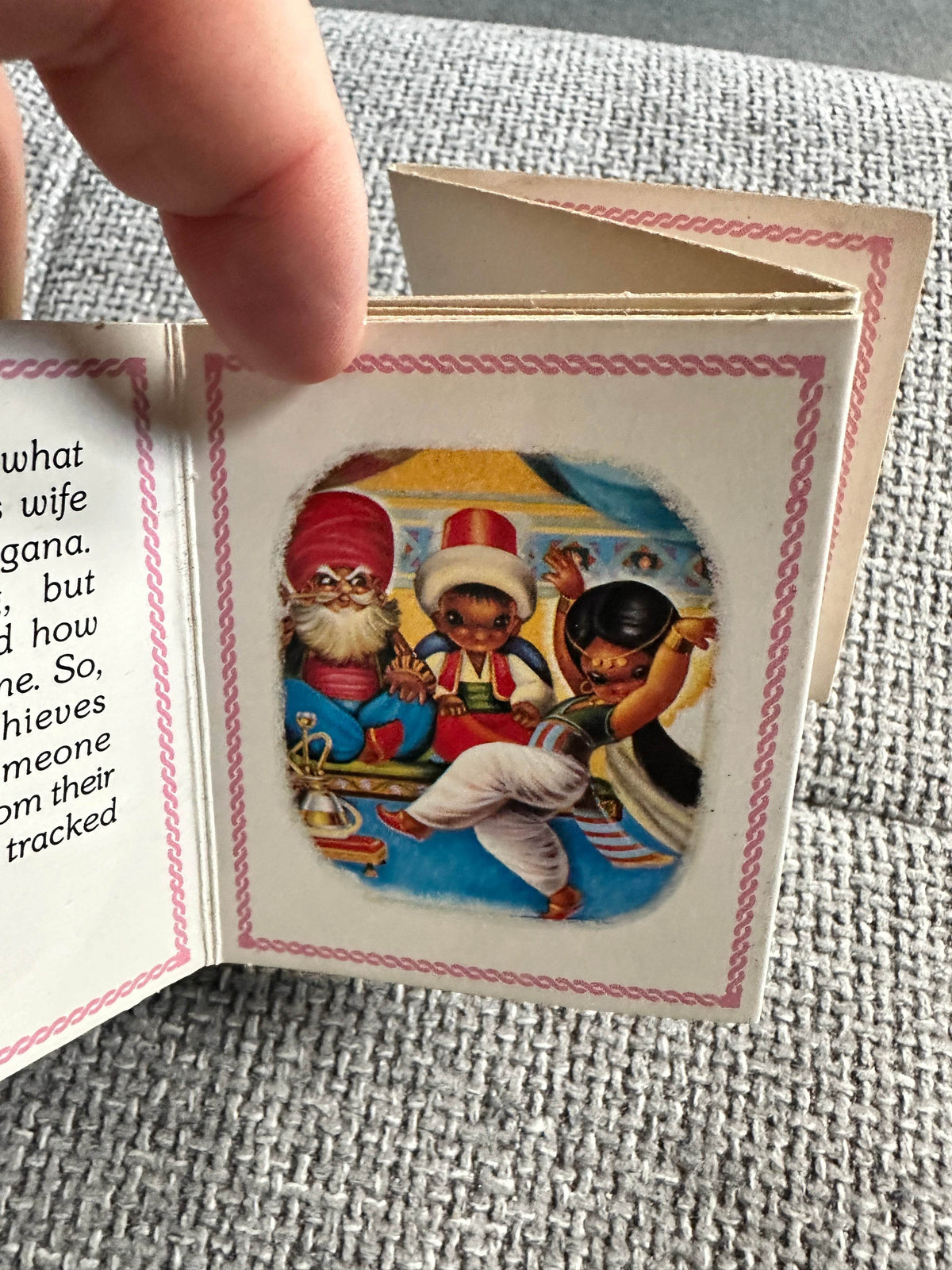 1980’s Ali Baba Miniature Concertina Style Book (No Publisher) - Honeyburn Books (UK)