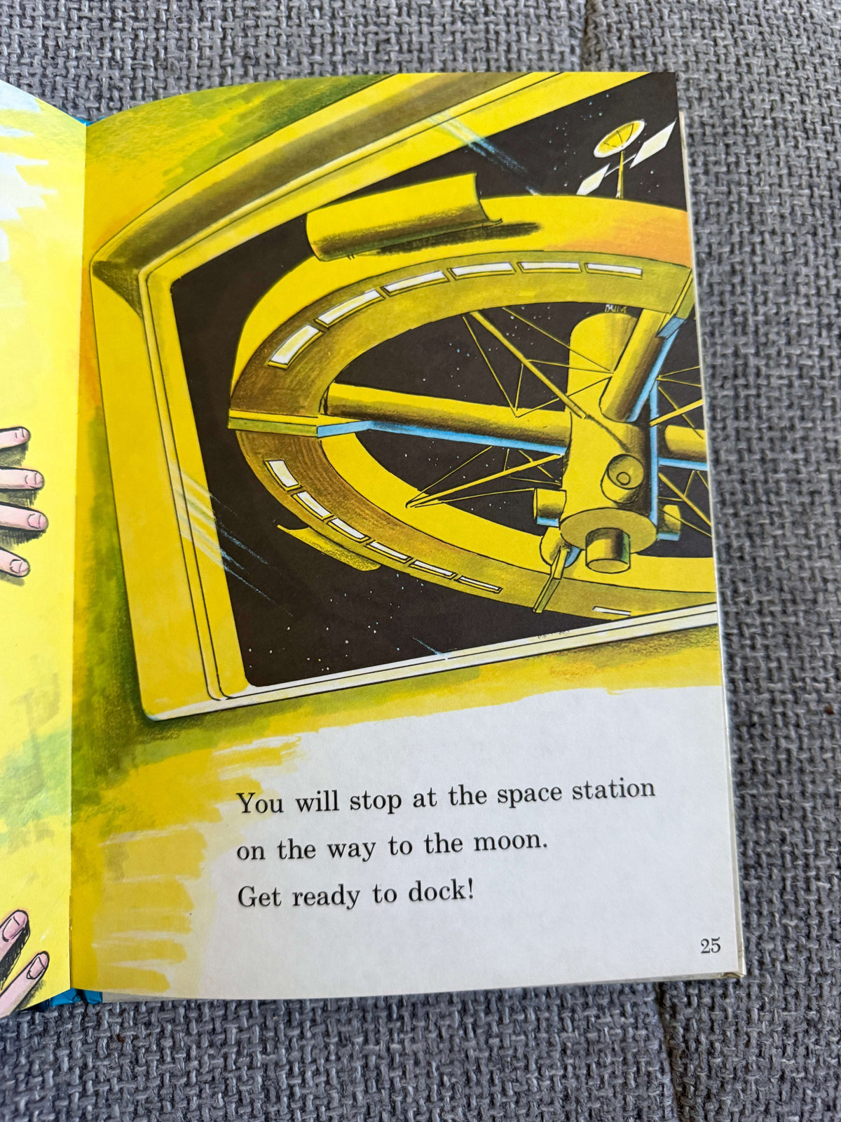 1973 Going To The Moon - Mae & Ira Freeman (Lee Ames illust) Collins & Harvill