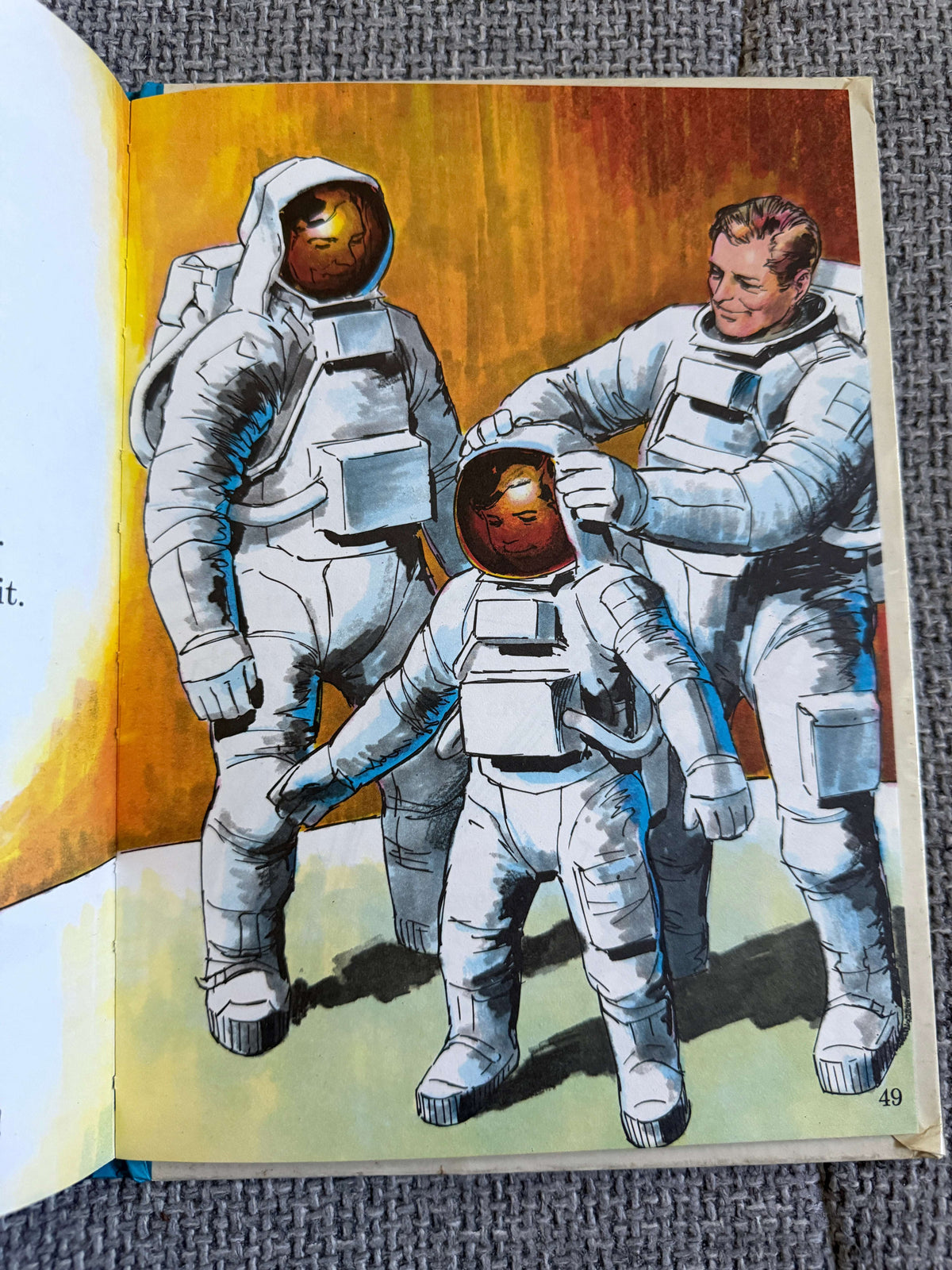 1973 Going To The Moon - Mae & Ira Freeman (Lee Ames illust) Collins & Harvill