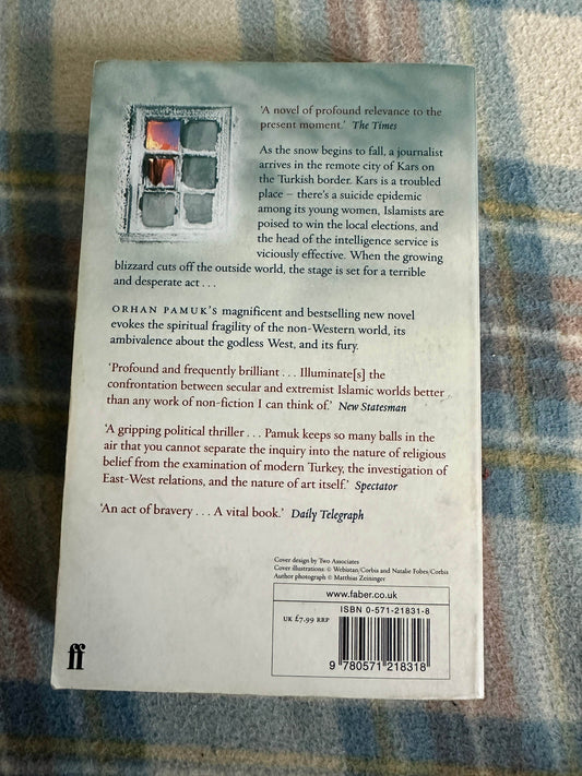 2004 Snow - Orhan Pamuk(Faber & Faber) - Honeyburn Books (UK)