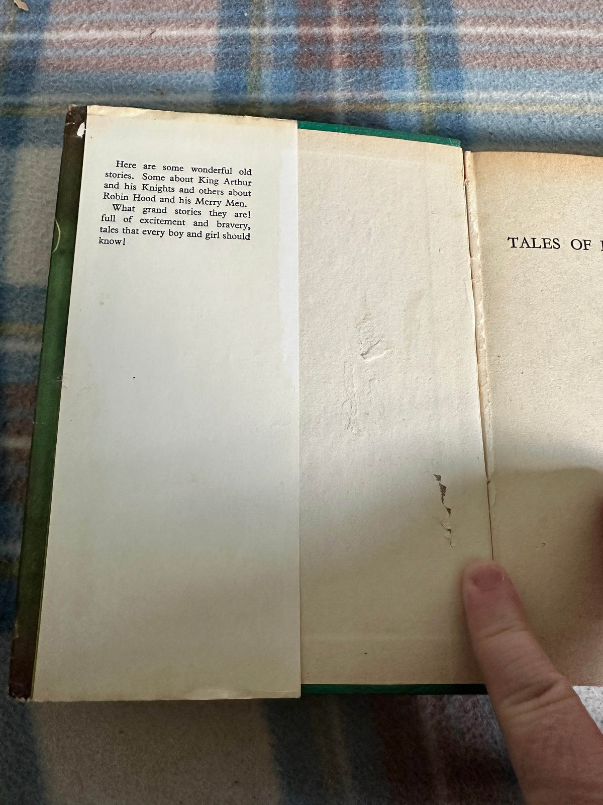 1963 Tales Of Brave Adventure - Enid Blyton(Janet & Anne Grahame Johnstone uncredited) Dean & Son Ltd - Honeyburn Books (UK)