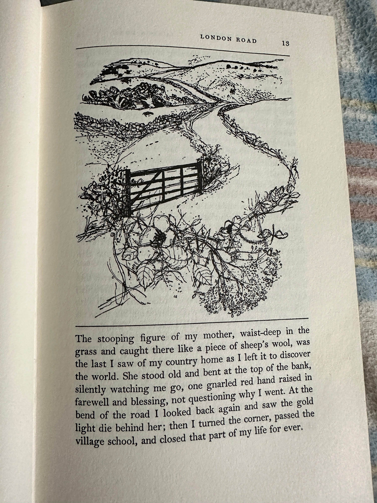 1980 As I Walked Out One Midsummer Morning - Laurie Lee(Leonard Rosoman illustration)Andre Deutsch - Honeyburn Books (UK)