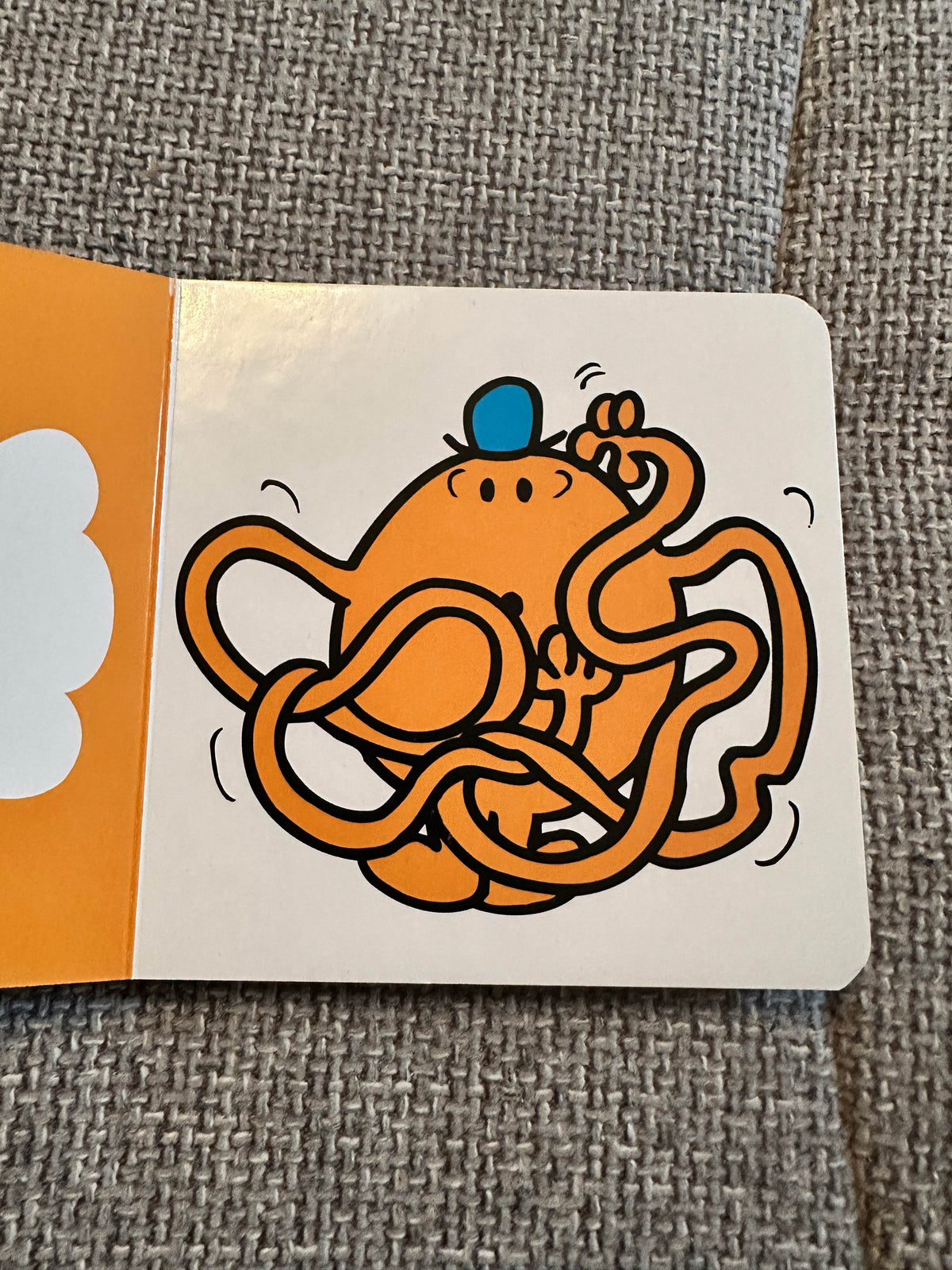 2016 Here Comes Mr. Tickle - Roger Hargreaves (Dean & Son) Board book - Honeyburn Books (UK)