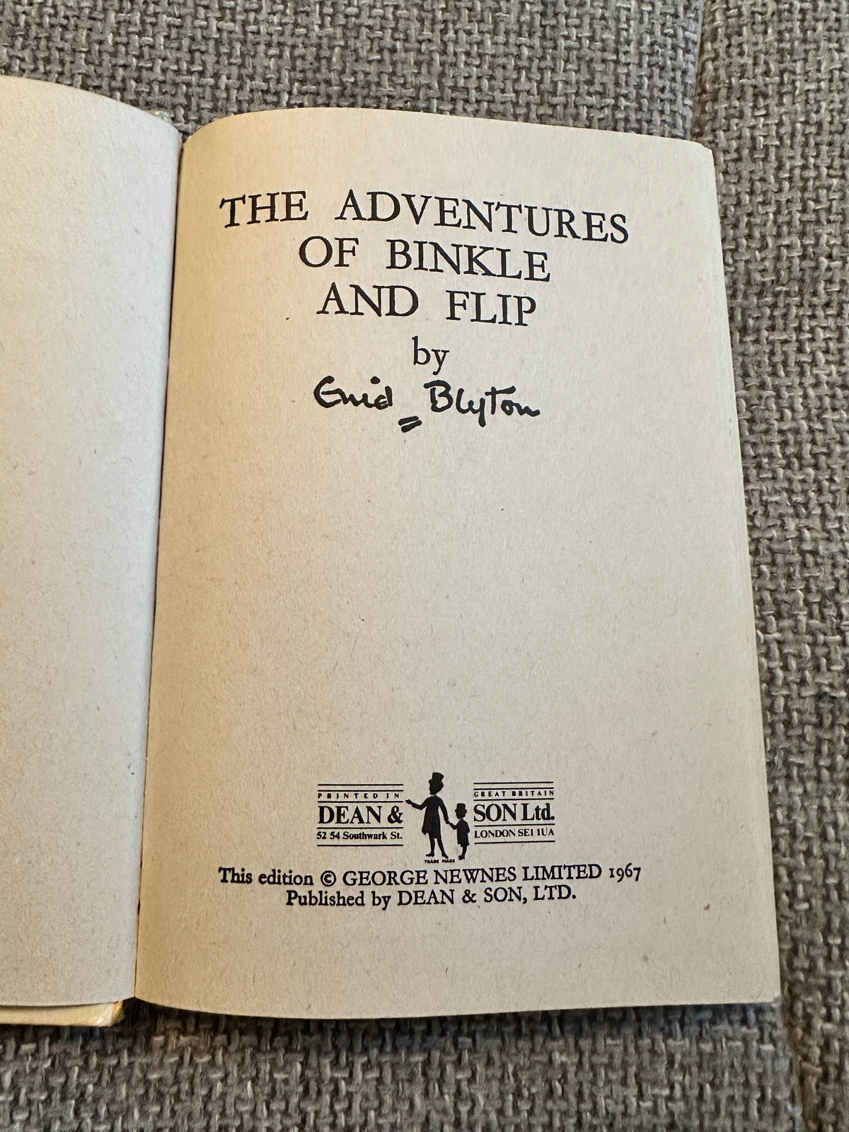1967 The Adventures Of Binkle & Flip - Enid Blyton (Dean & Son Ltd) - Honeyburn Books (UK)