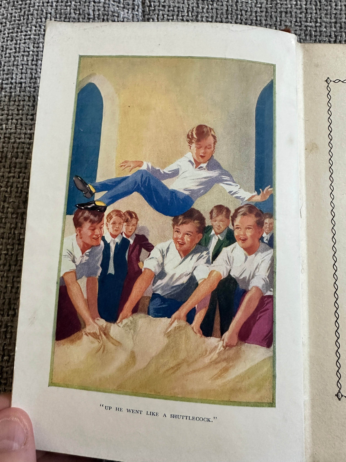 1900c Tom Brown’s School-Days - Thomas Hughes (Dean & Son Ltd) - Honeyburn Books (UK)