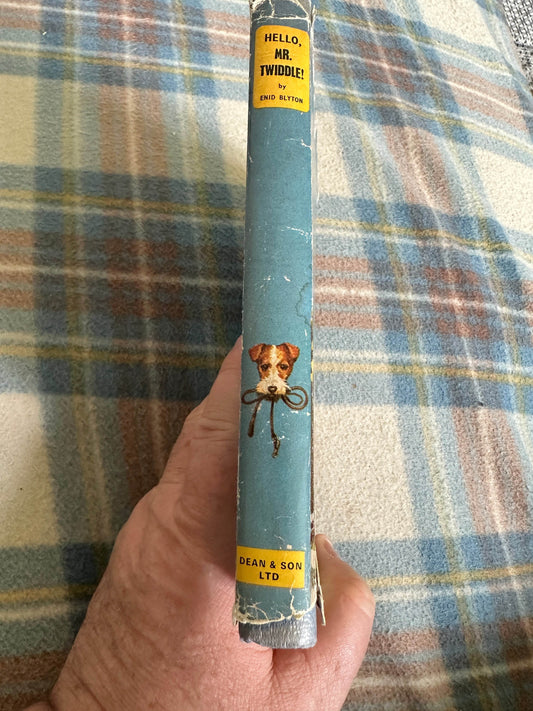 1968 Hello, Mr. Twiddle! - Enid Blyton(George Newnes Ltd published by Dean & Son Ltd - Honeyburn Books (UK)