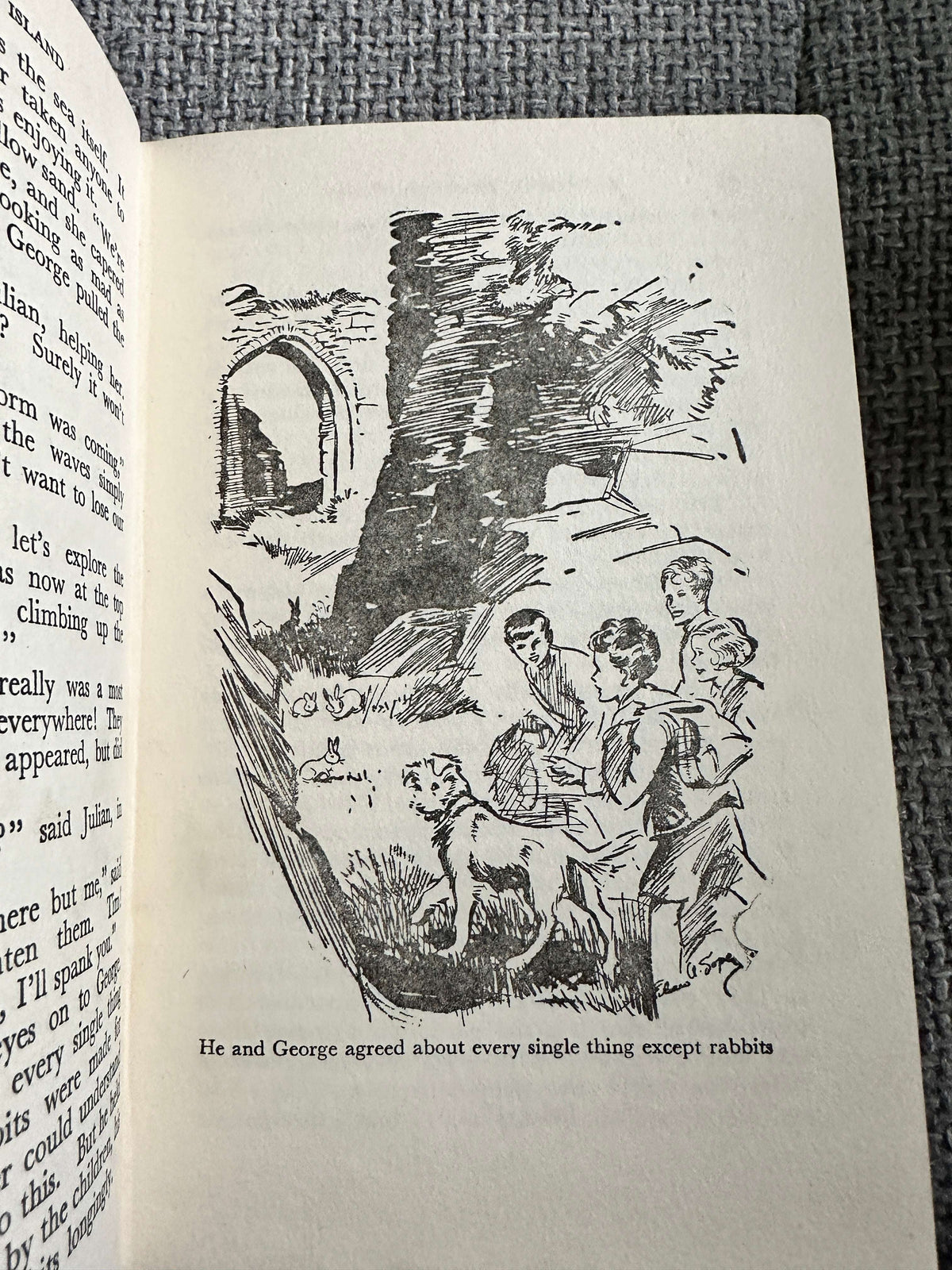 1961 Five On A Treasure Island - Enid Blyton (Eileen A. Soper Illust) Hodder & Stoughton