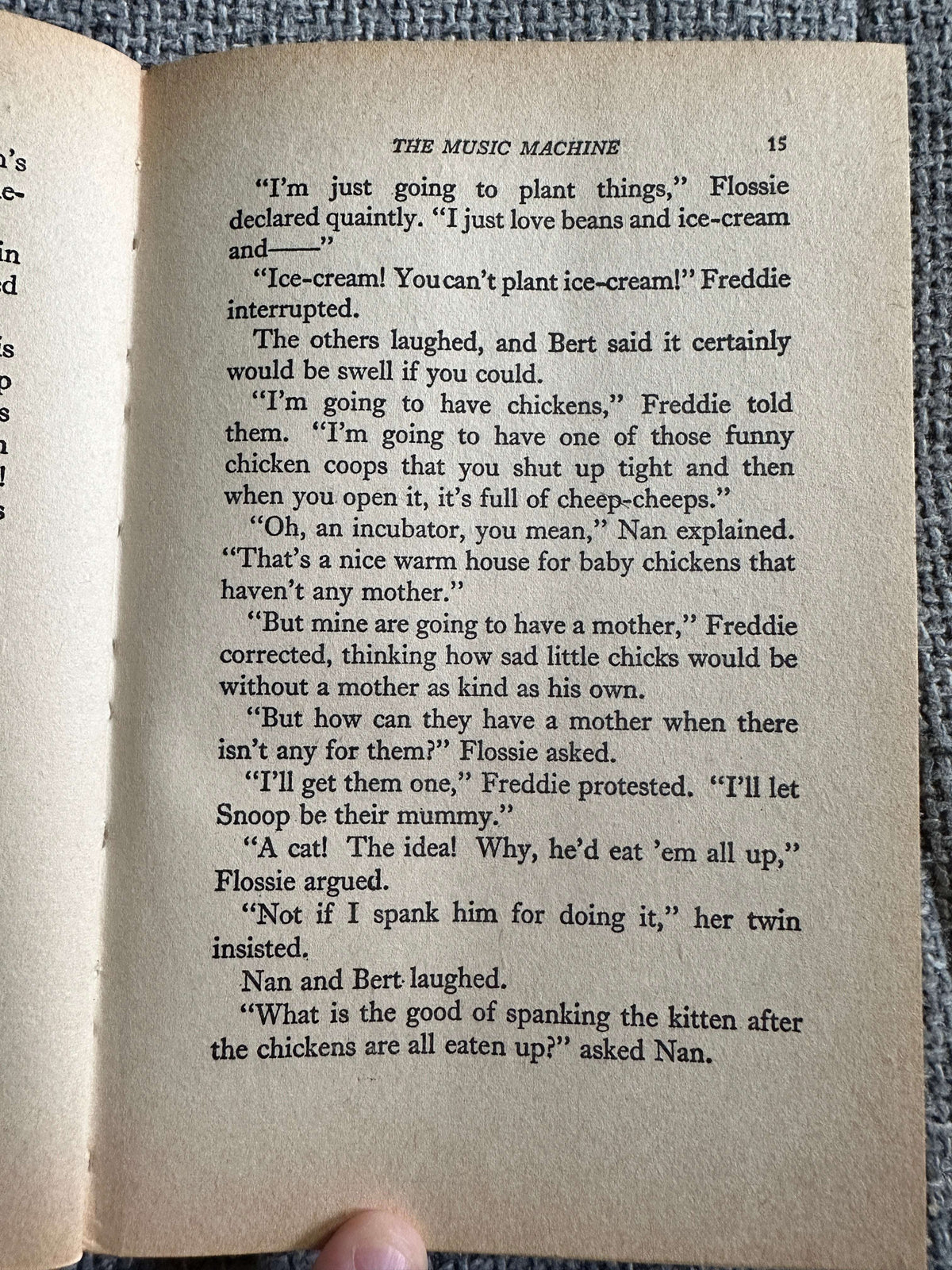 1966 The Bobbsey Twins In The Country - Laura Lee Hope (World Distributors (Manchester) Ltd - Honeyburn Books (UK)