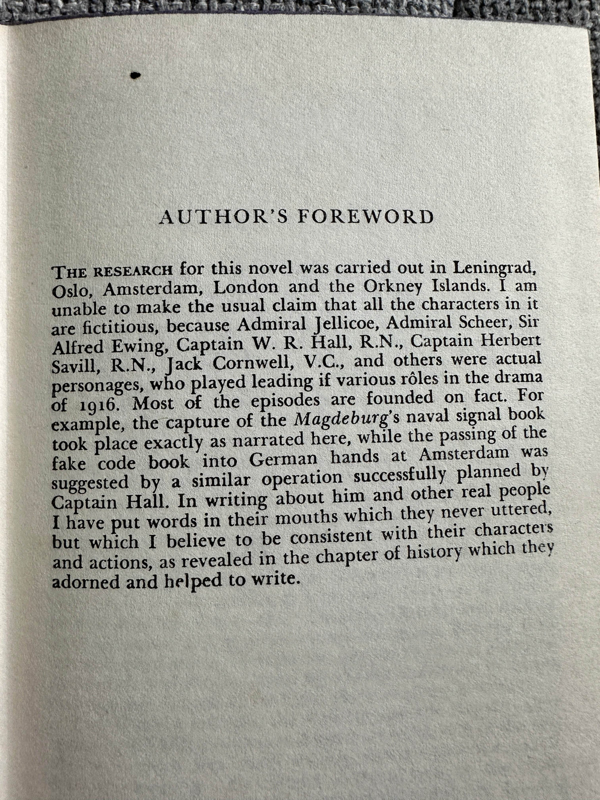 1968*1st* The Devil In Harbour - Catherine Gavin (Companion Book Club) - Honeyburn Books (UK)