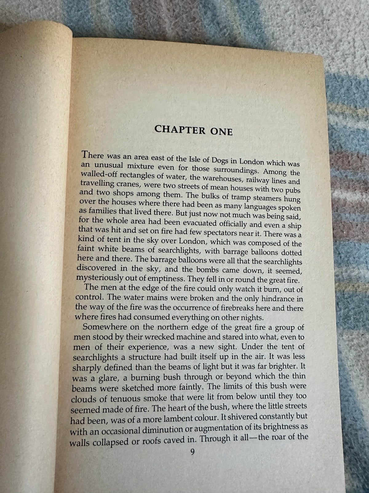 1981 Darkness Visible - William Golding(Faber & Faber) - Honeyburn Books (UK)