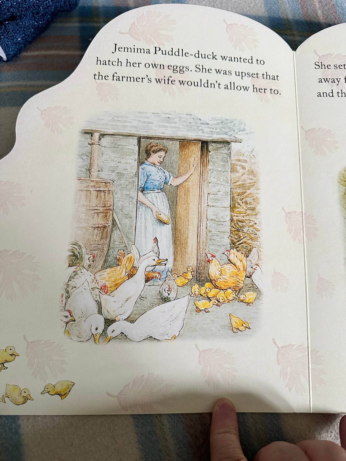 2006 Jemima Puddle-Duck(Board Shaped Book) Beatrix Potter(Frederick Warne & Co Ltd) - Honeyburn Books (UK)