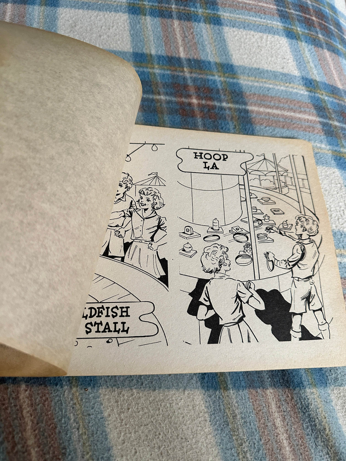 1950’s Fireside Tracing Book (Walker Toy Book)Renwick Of Otley - Honeyburn Books (UK)