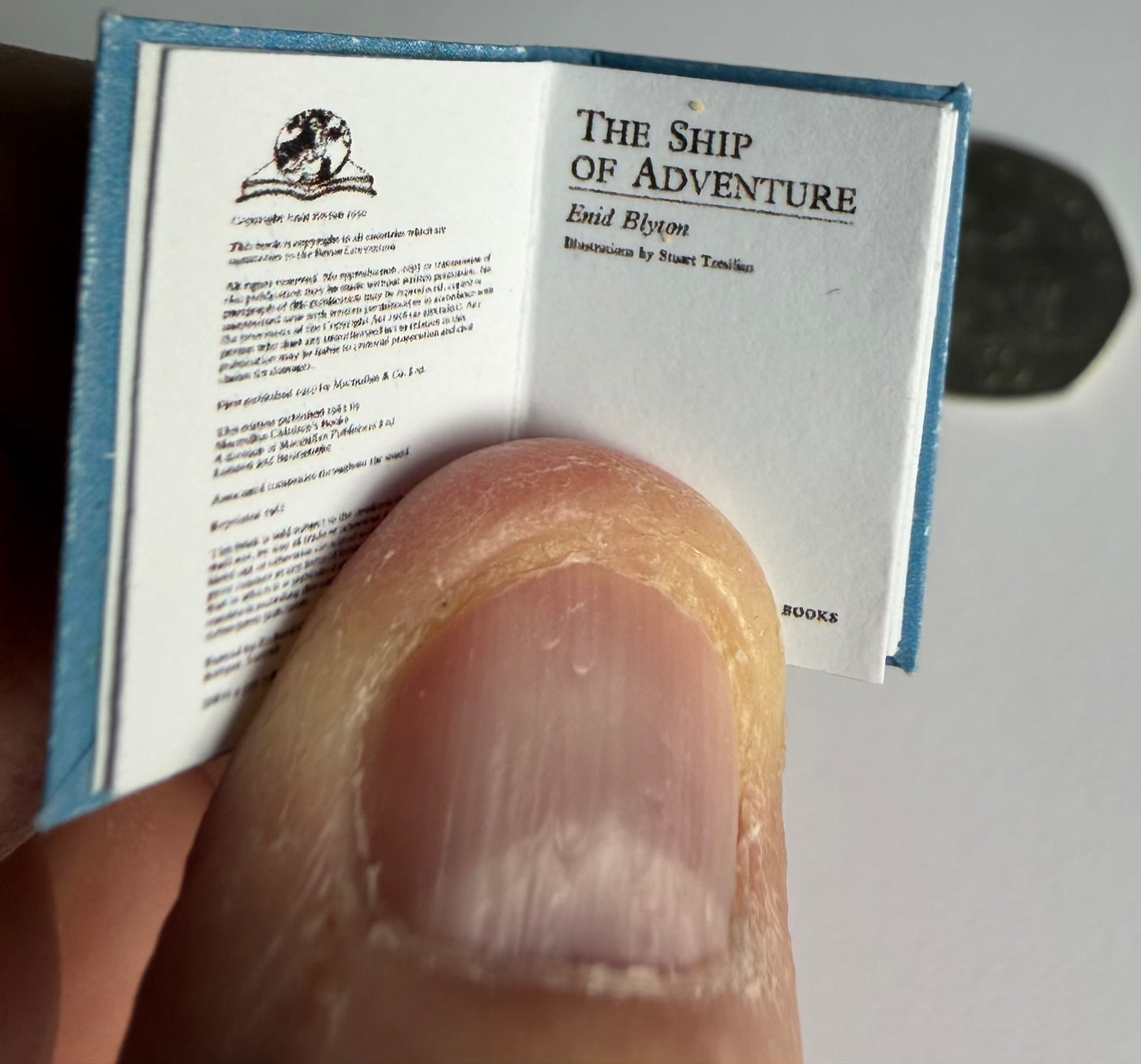 The Ship Of Adventure 1:12 scale 2x3mm Opening Books detachable dust jacket. Text & illustration Not Full Books.