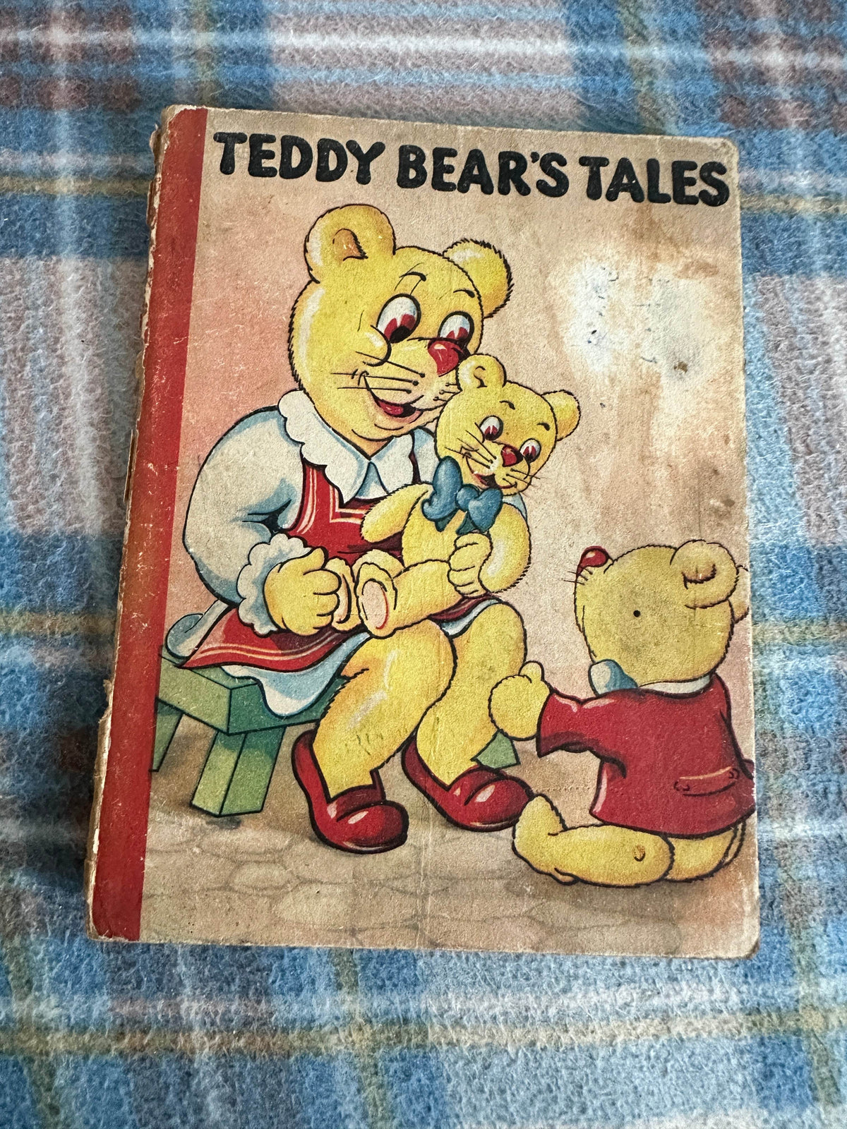 1930’s Teddy Bear’s Tale(Fold out concertina style) Printed in Holland - Honeyburn Books (UK)