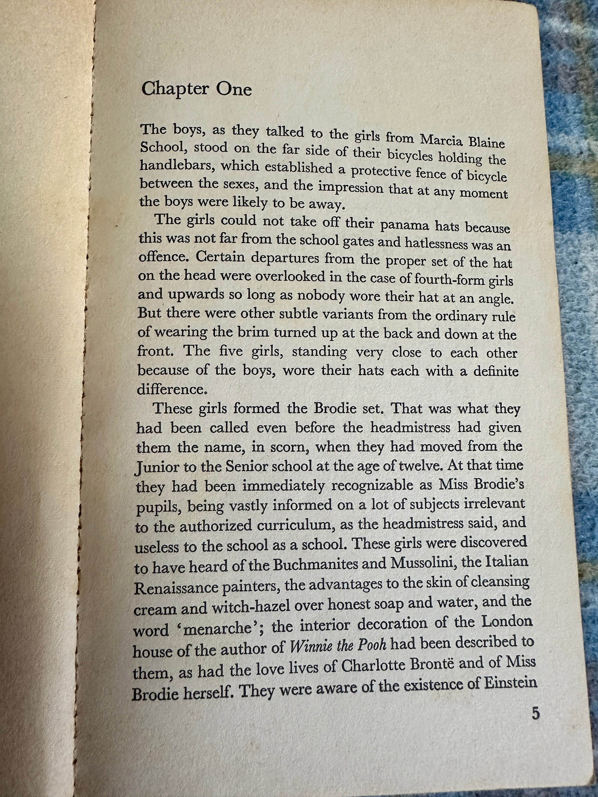 1969 The Prime of Miss Jean Brodie - Muriel Spark(Penguin) - Honeyburn Books (UK)