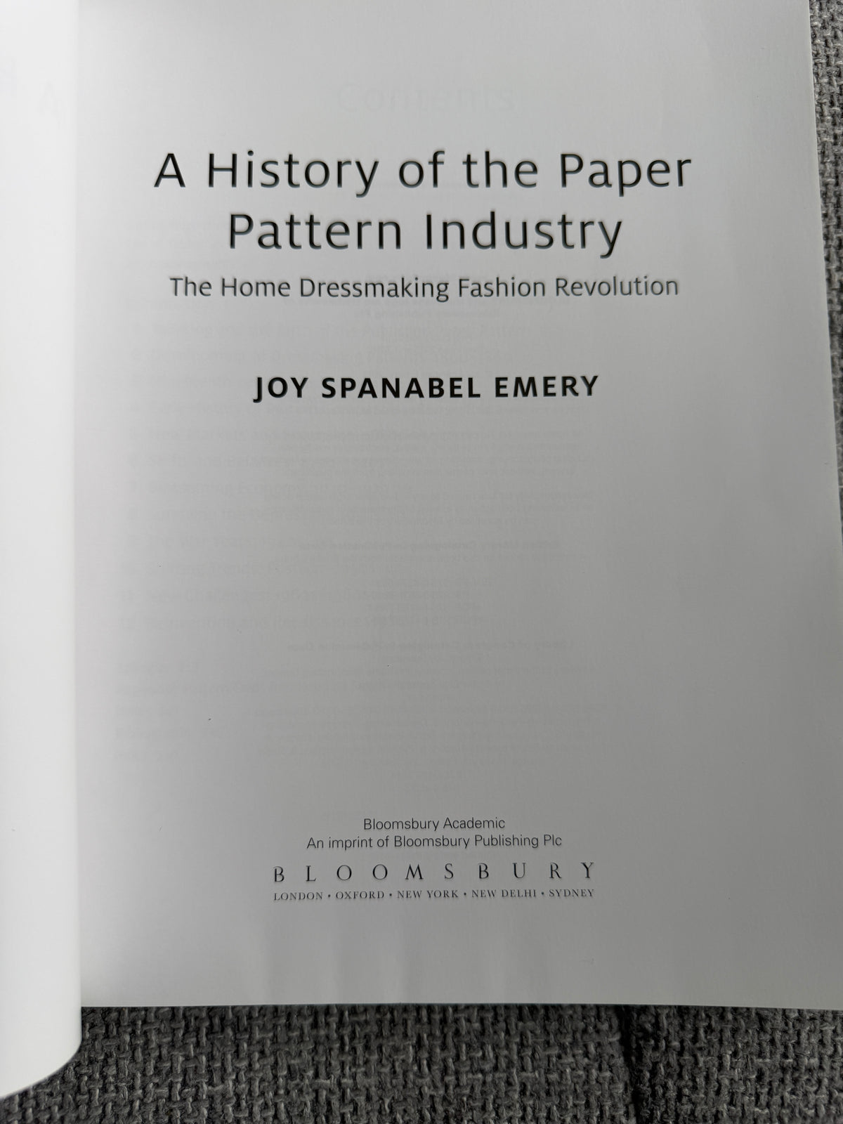 2016 History of Paper Pattern Industry Insights and Trends - Honeyburn Books (UK)