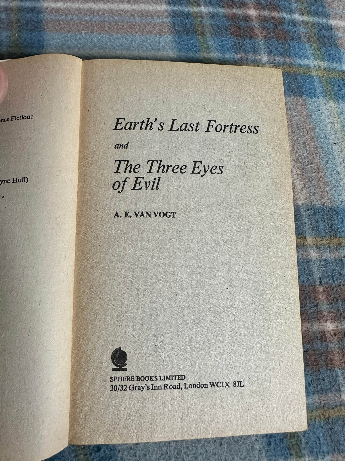 1977*1st* Earth’s Last Fortress - A. E. Van Vogt(Sphere Science Fiction) - Honeyburn Books (UK)