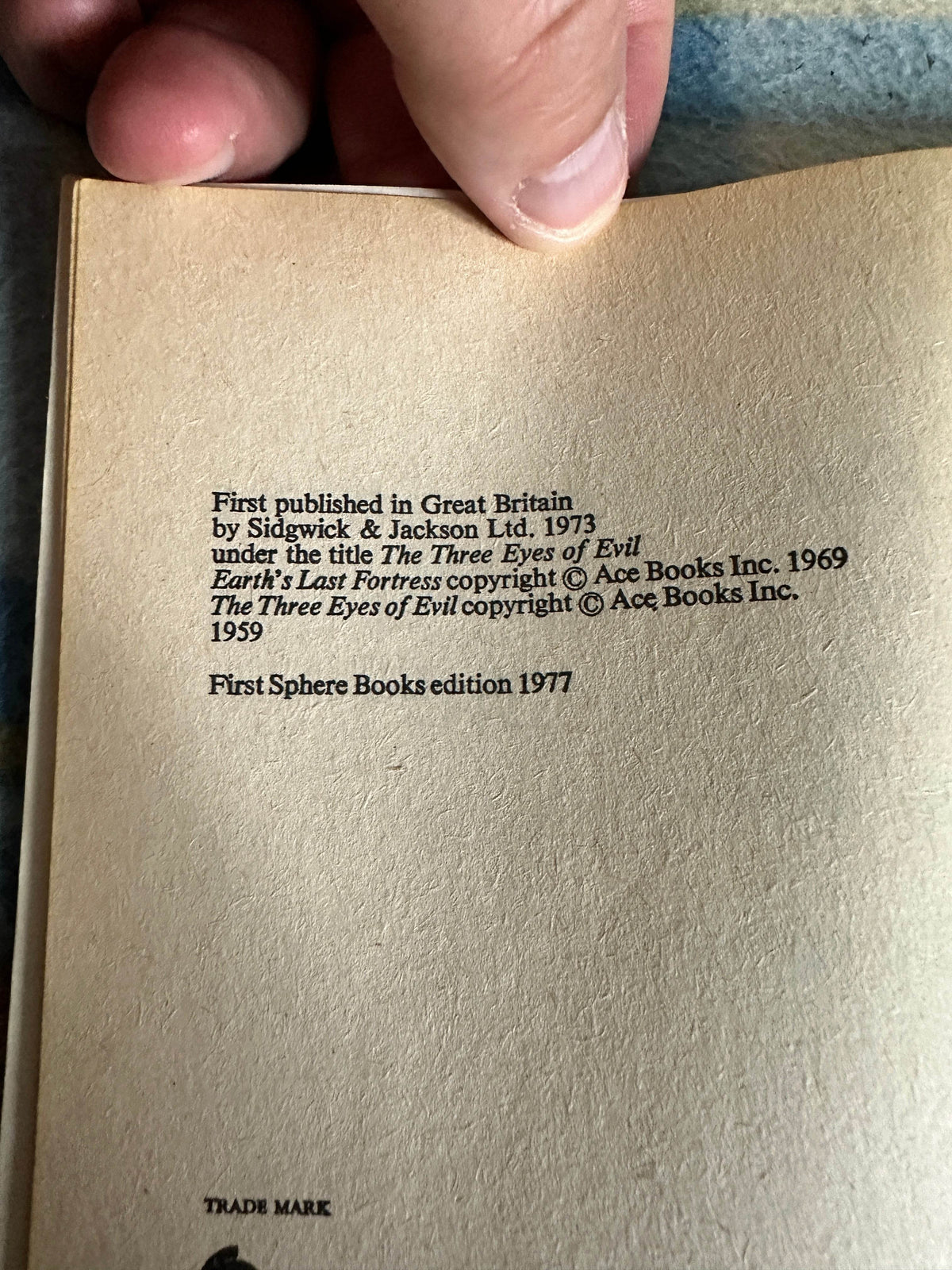 1977*1st* Earth’s Last Fortress - A. E. Van Vogt(Sphere Science Fiction) - Honeyburn Books (UK)