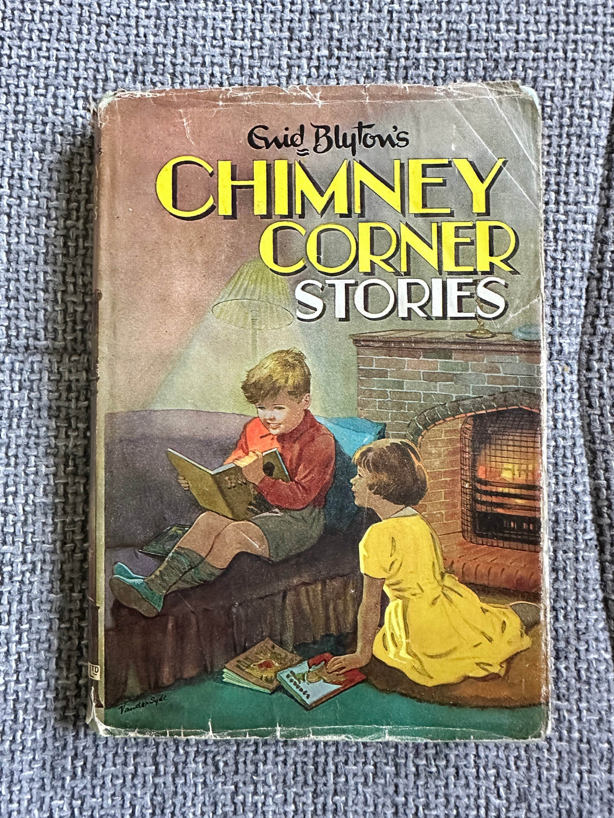 1963 Chimney Corner Stories - Enid Blyton (Dean & Son Ltd) - Honeyburn Books (UK)