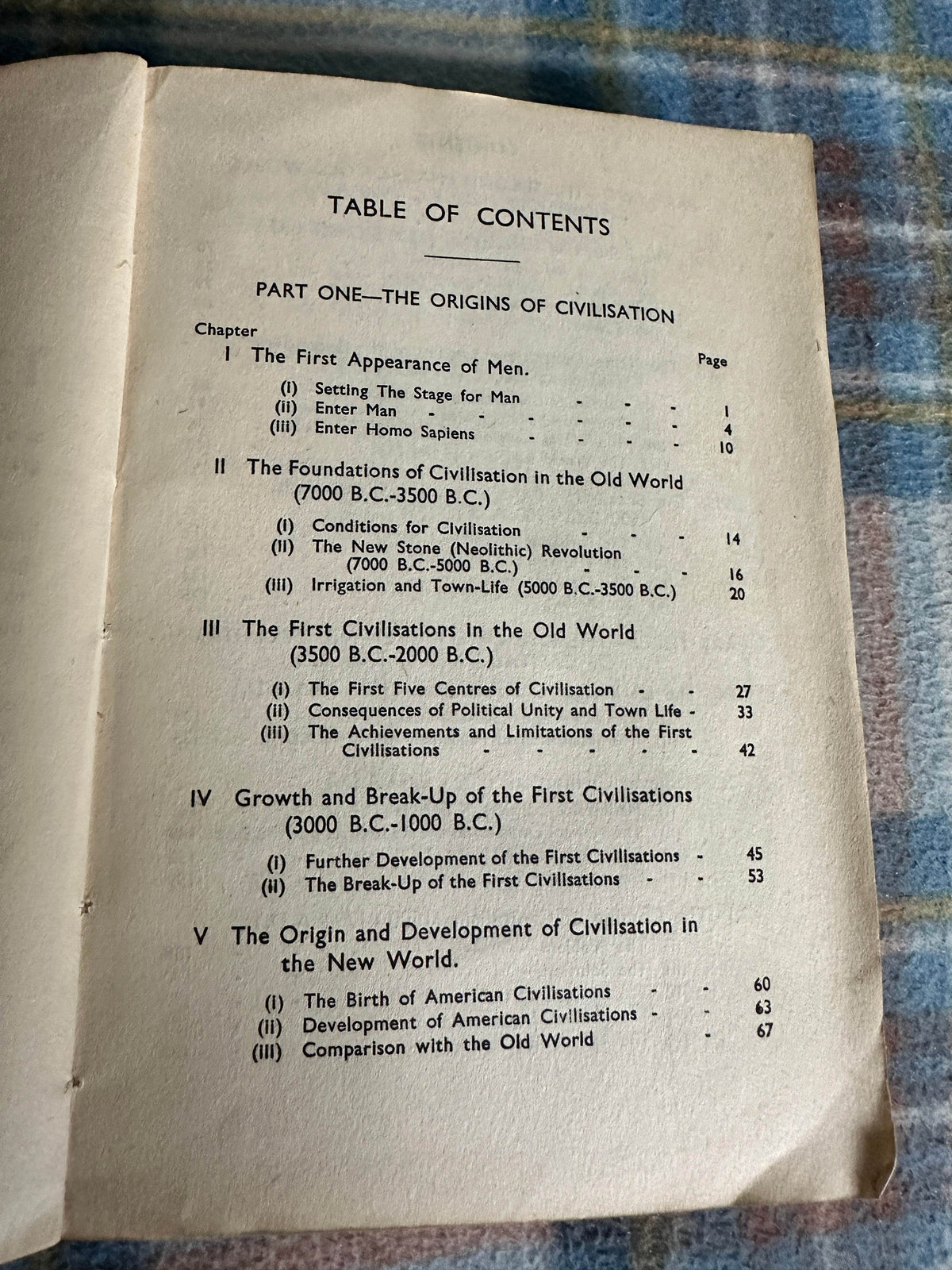 1947 An Outline Of Man’s History - Patrick Gordon Walker(J. F. Horrabin maps) N.C.L.C. Publishing Society Ltd - Honeyburn Books (UK)