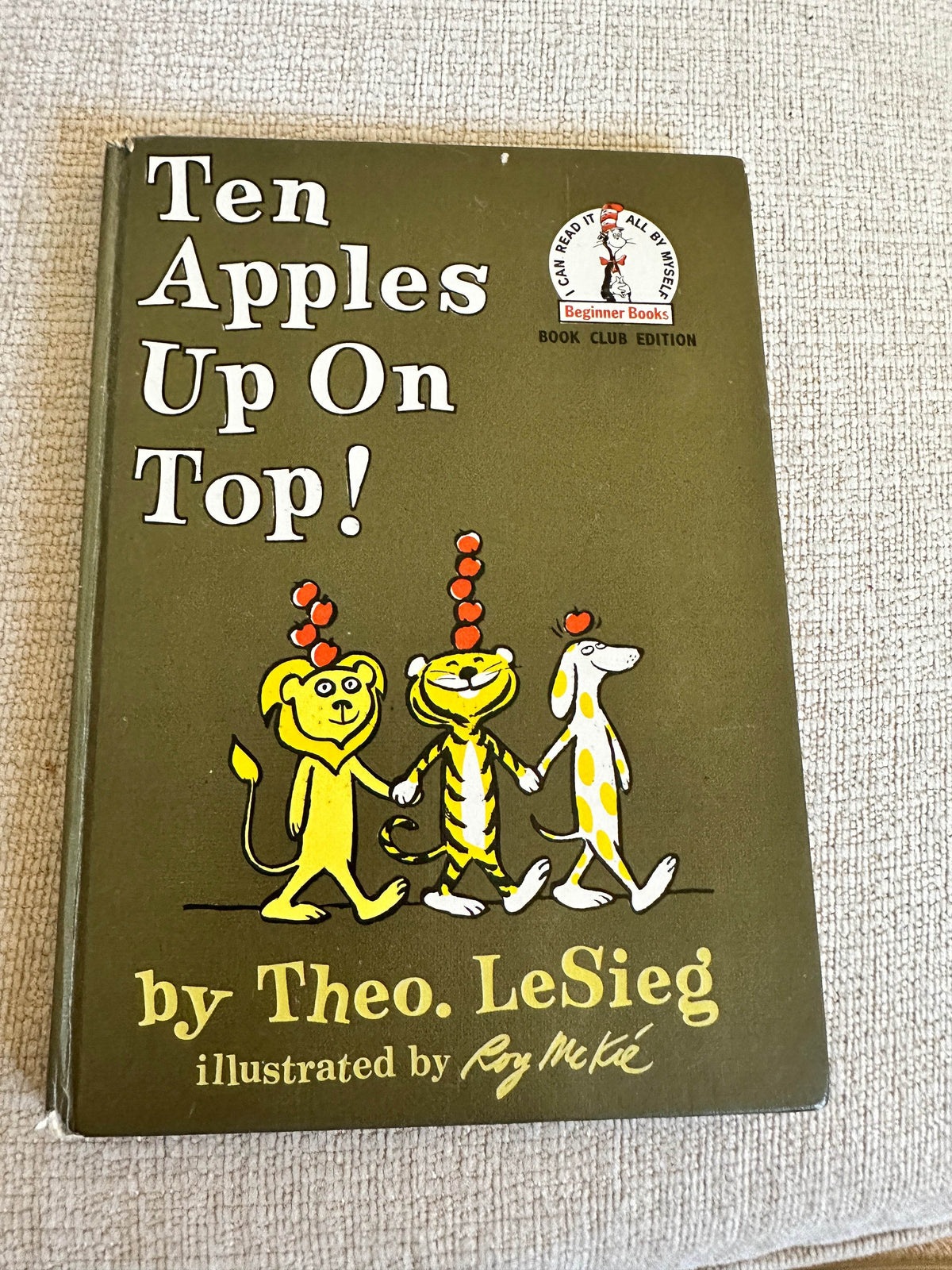 1968 Ten Apples Up On Top! - Theo. LeSieg(Illustrated Roy McKie) Book Club - Honeyburn Books (UK)