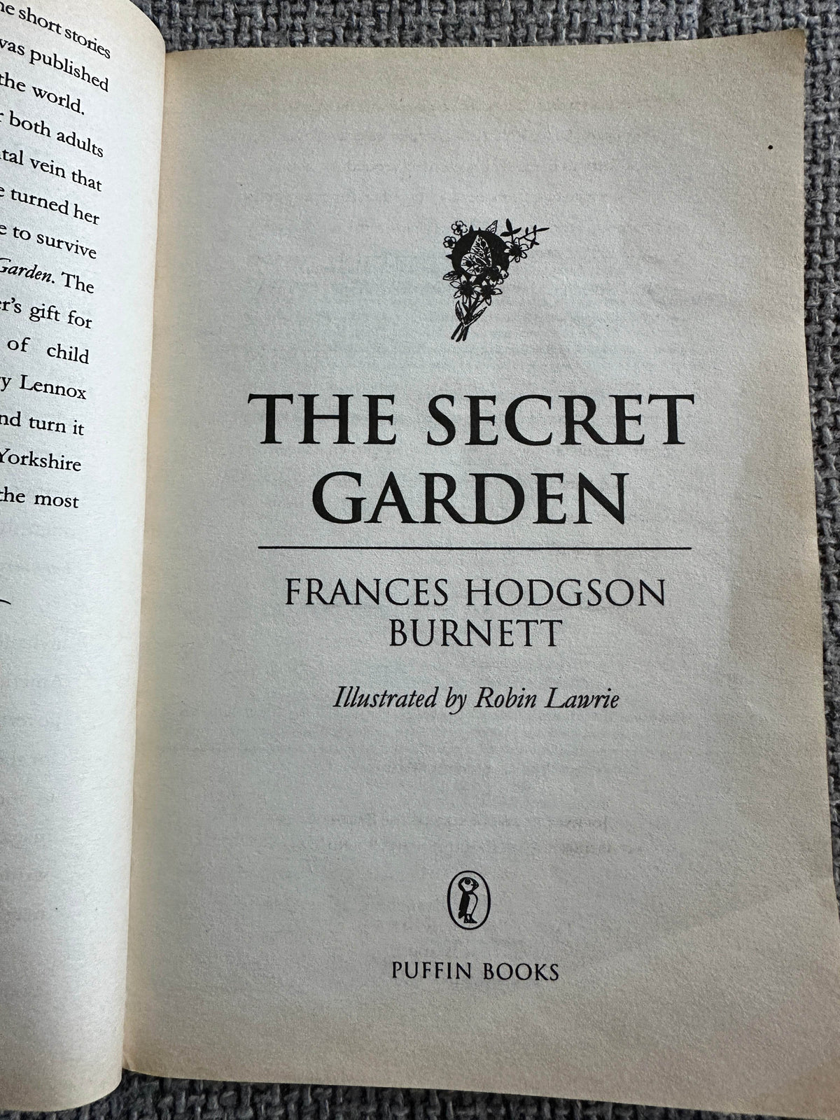 1994 The Secret Garden - Frances Hodgson Burnett (Robin Lawrie Illust) Puffin Classics - Honeyburn Books (UK)