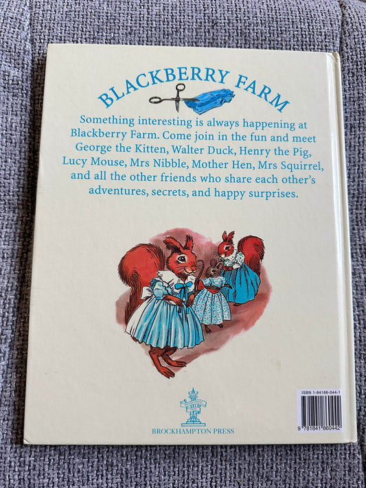 2000 Blackberry Farm: Mrs. Squirrel & Hazel - Jane Pilgrim (F. Stocks May Illust) Brockhampton Press - Honeyburn Books (UK)