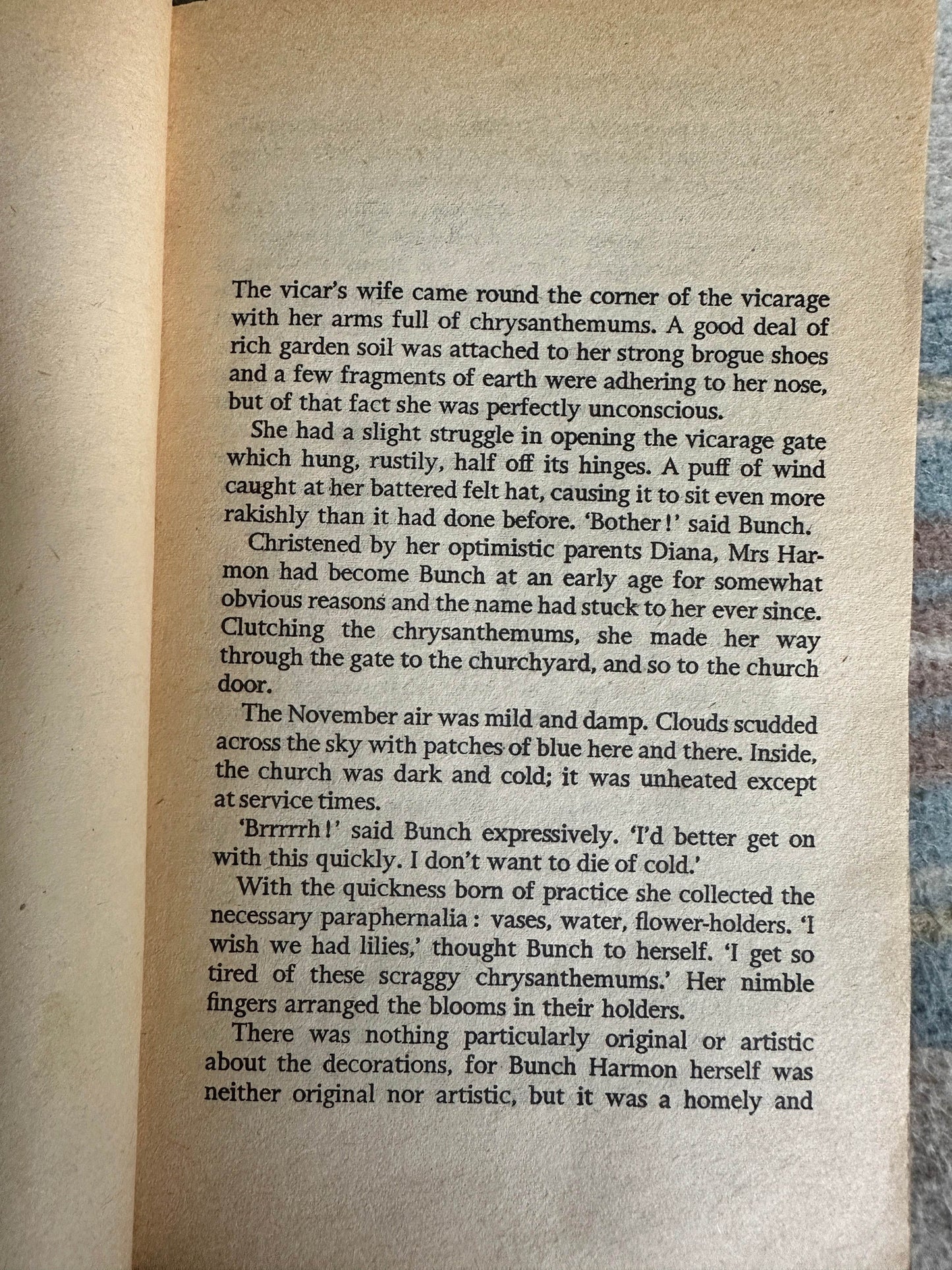 1981 Miss Marple’s Final Cases - Agatha Christie(Fontana) - Honeyburn Books (UK)