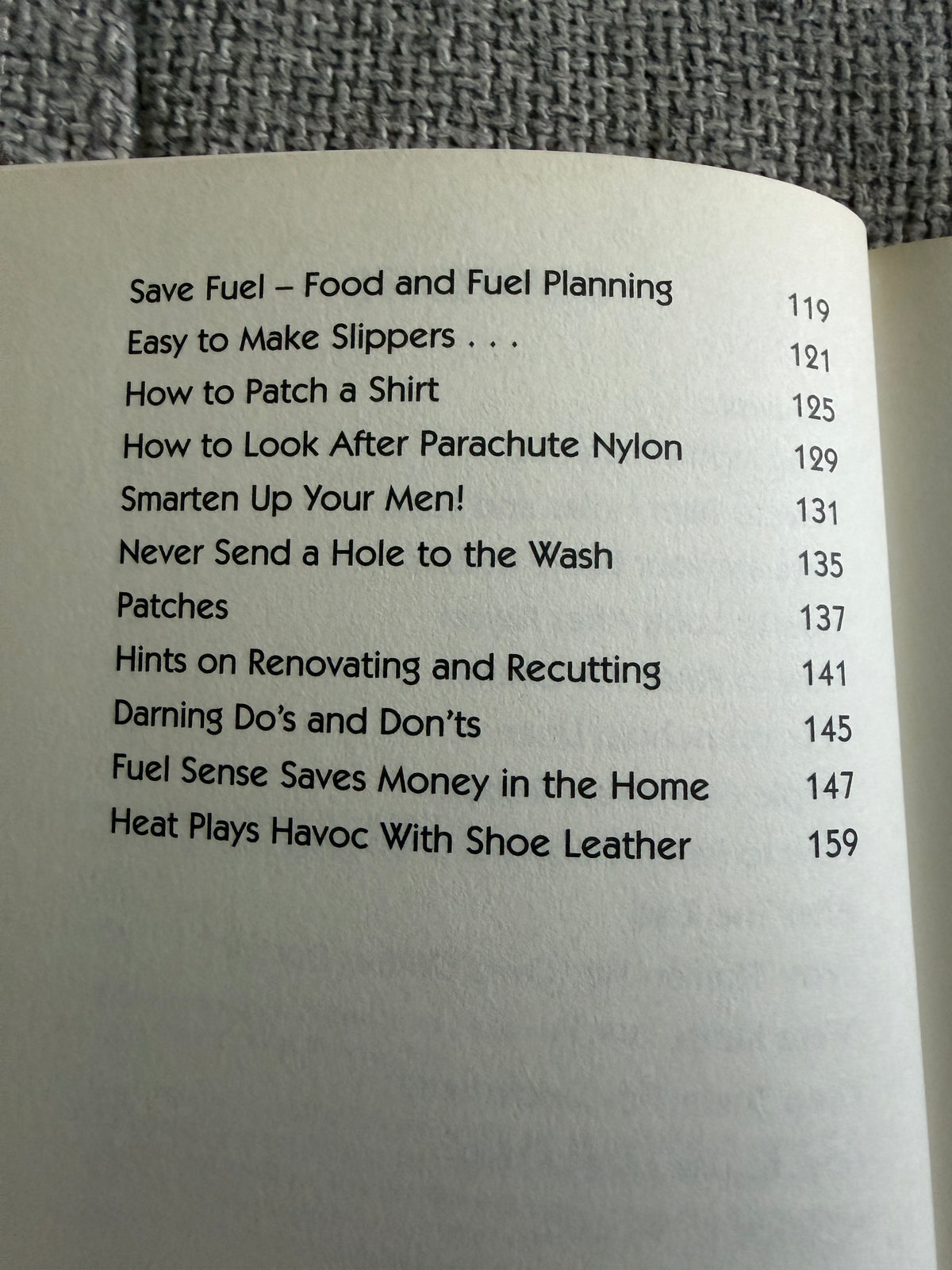 2007*1st* Make Do & Mend Keeping Family & Home Afloat On War Rations - Jill Norman (Michael O’Mara Books) - Honeyburn Books (UK)